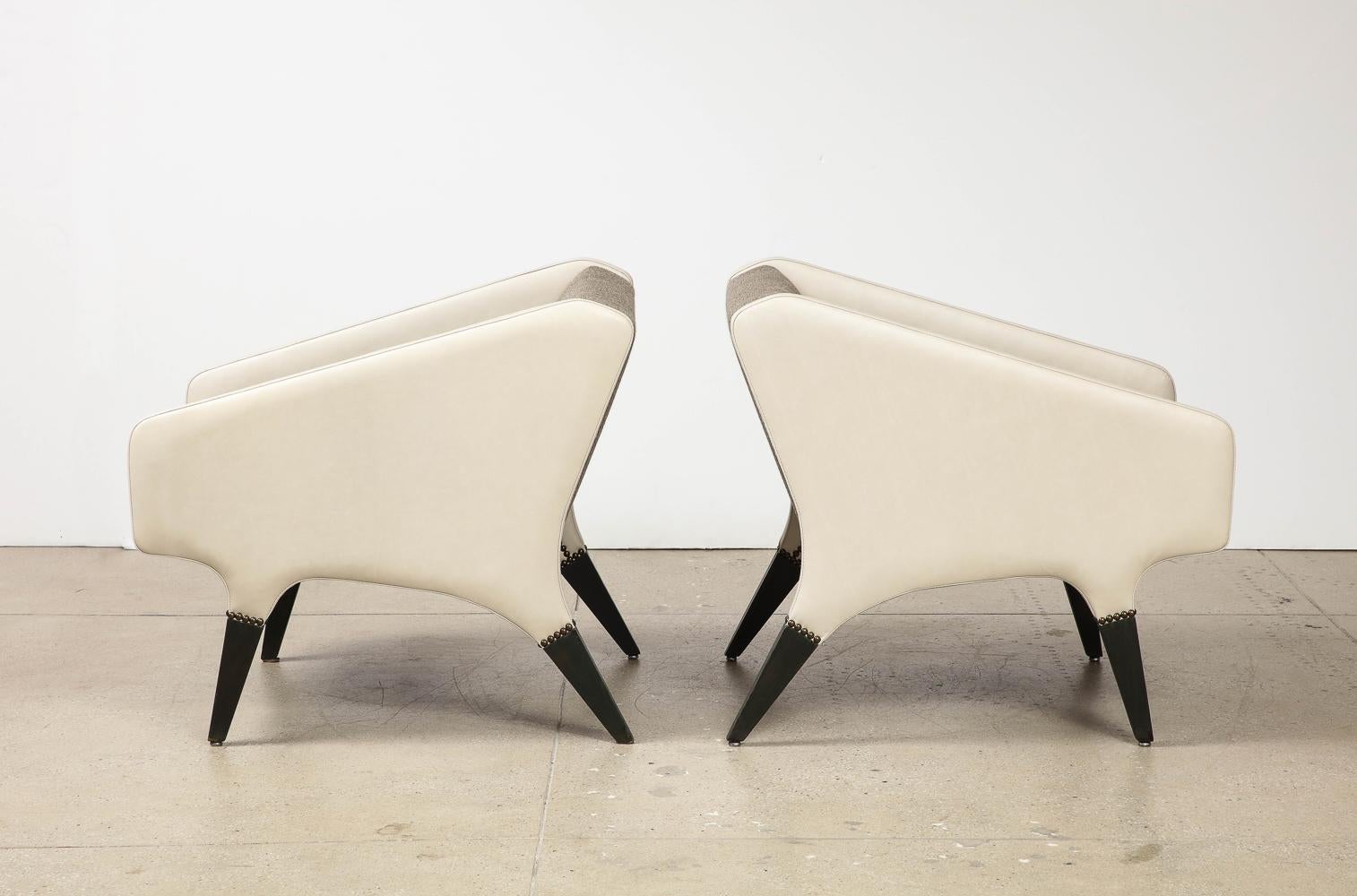 Mid-Century Modern Lounge Chairs by Gio Ponti For Sale