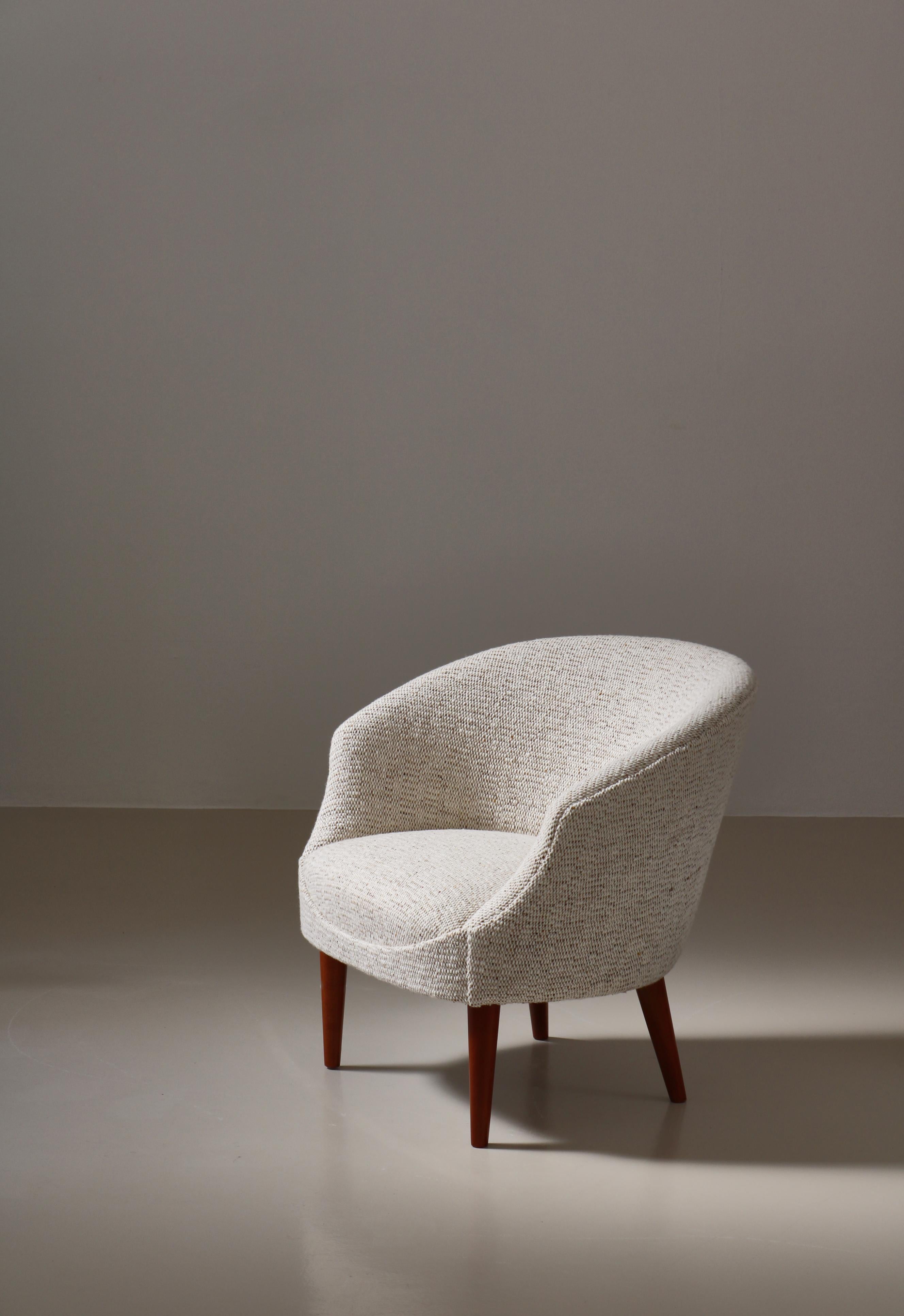Lounge Chairs by Illums Bolighus Danish Art Weaving, Copenhagen, Denmark, 1950s For Sale 7