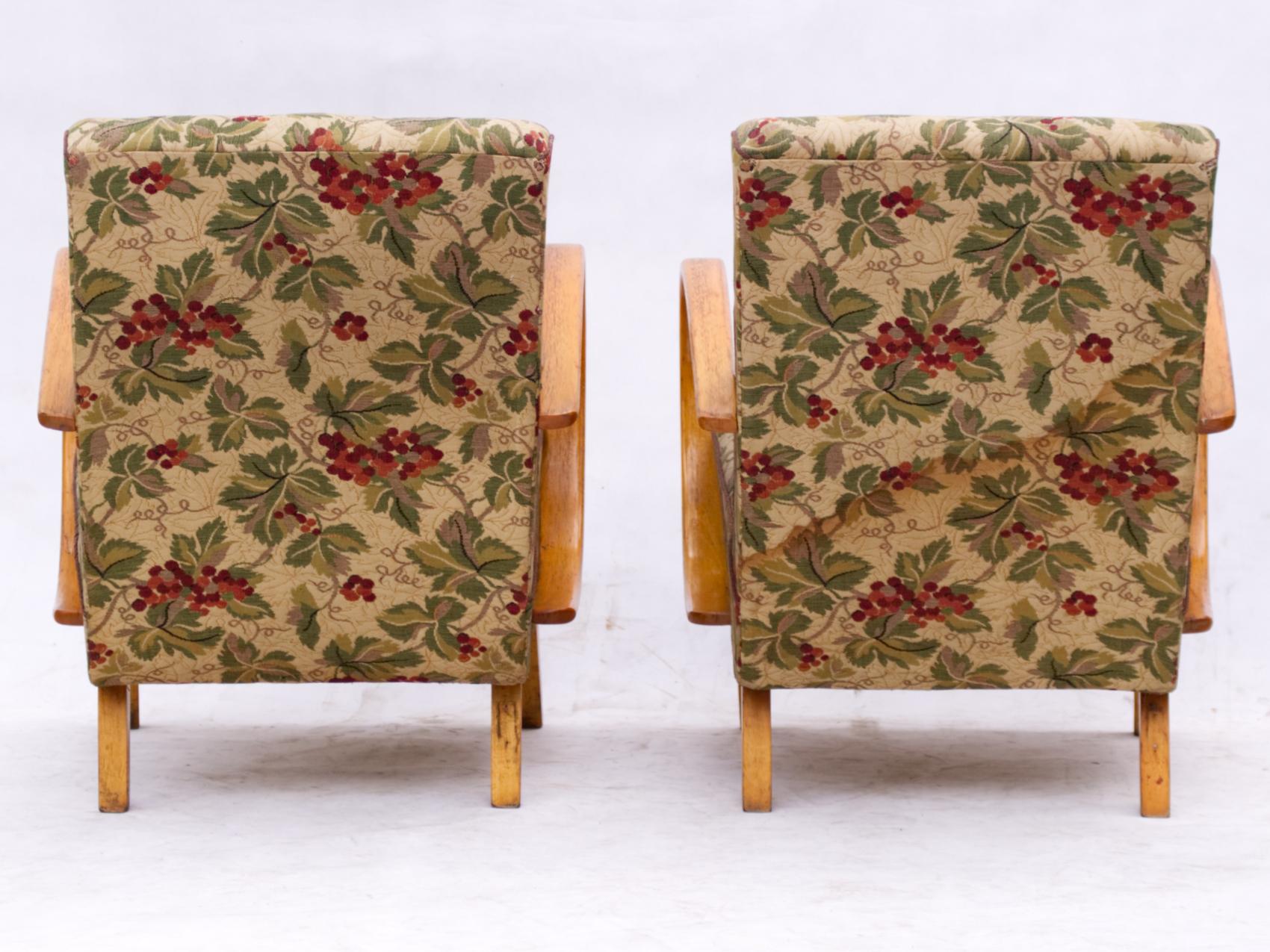 Czech Lounge Chairs by Jindrich Halabala for Up Zavody Brno, 1930s
