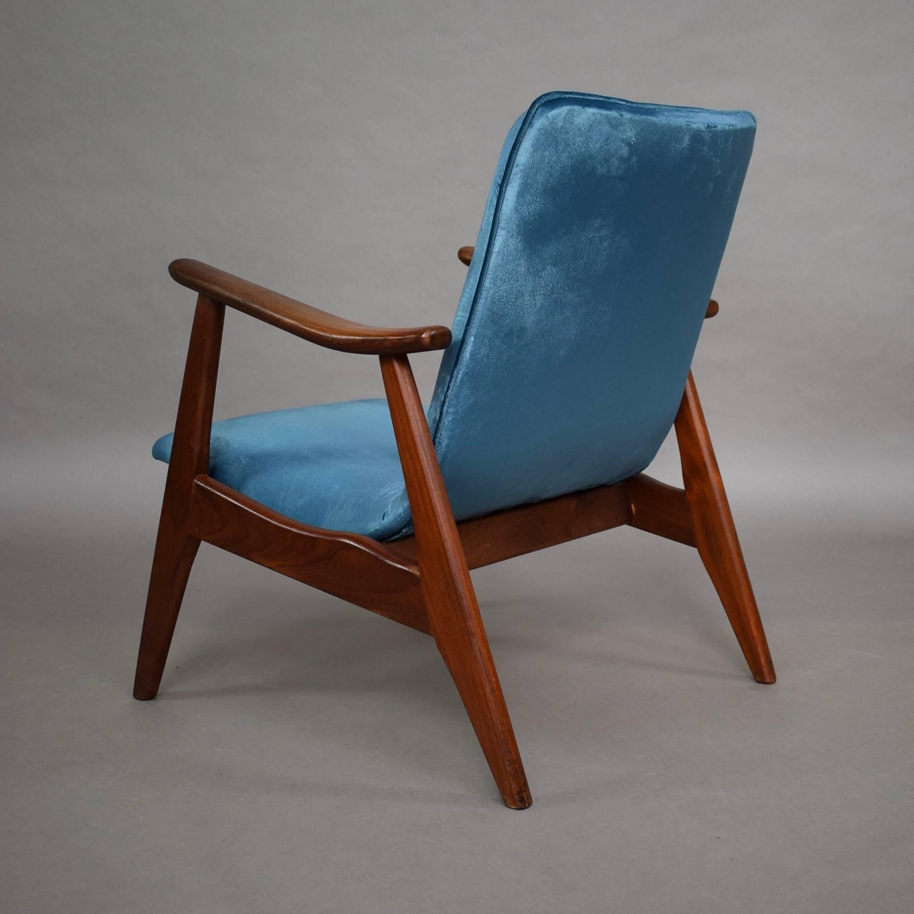 Lounge Chairs by Louis Van Teeffelen, Netherlands, circa 1960 In Good Condition In Pijnacker, Zuid-Holland