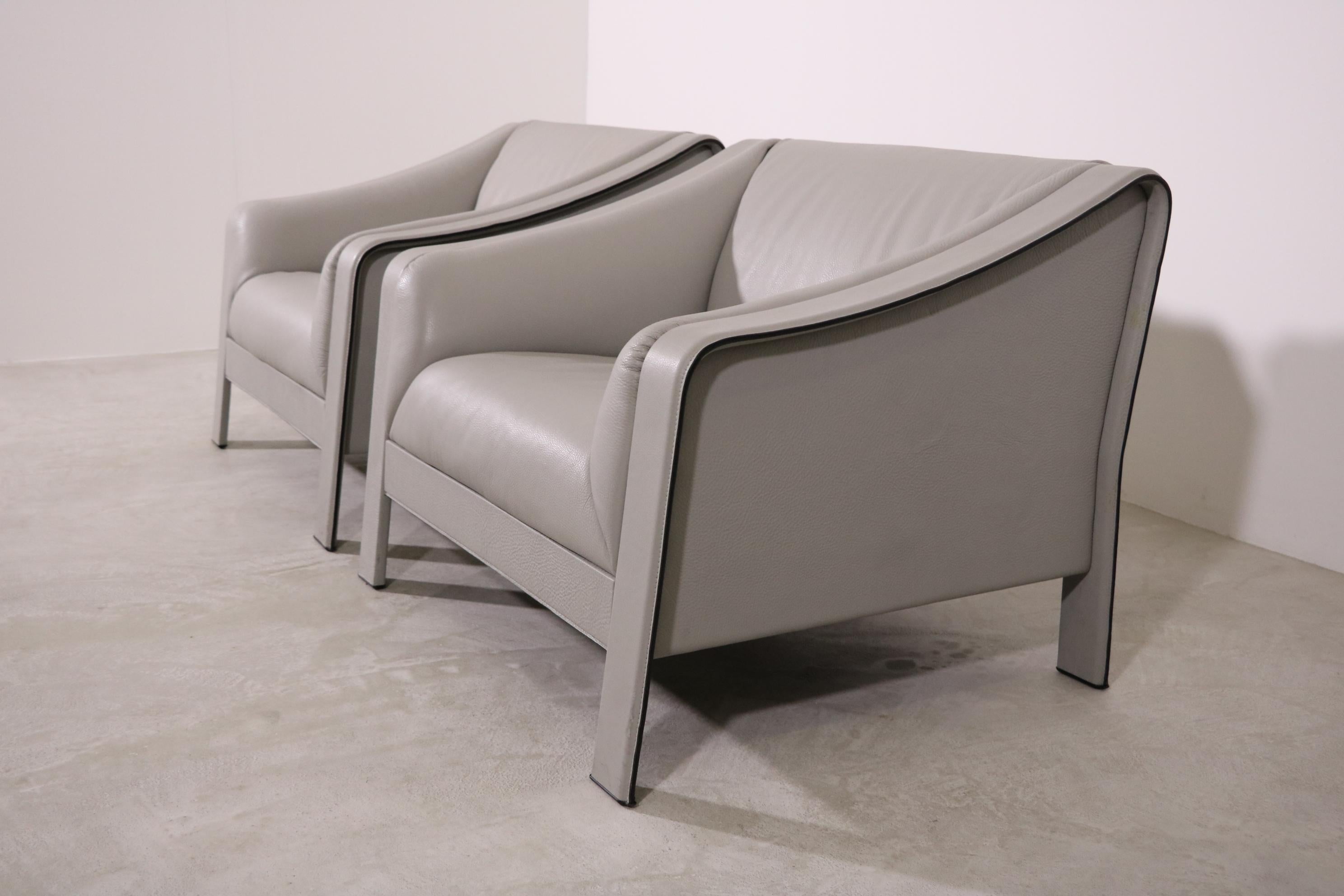 Italian Lounge Chairs by Matteo Grassi in Light Grey Leather Italy For Sale