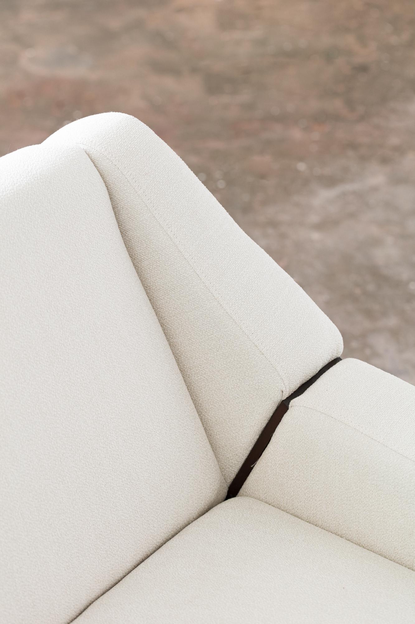 Lounge Chairs by Moveis Cimo In Good Condition For Sale In London, England