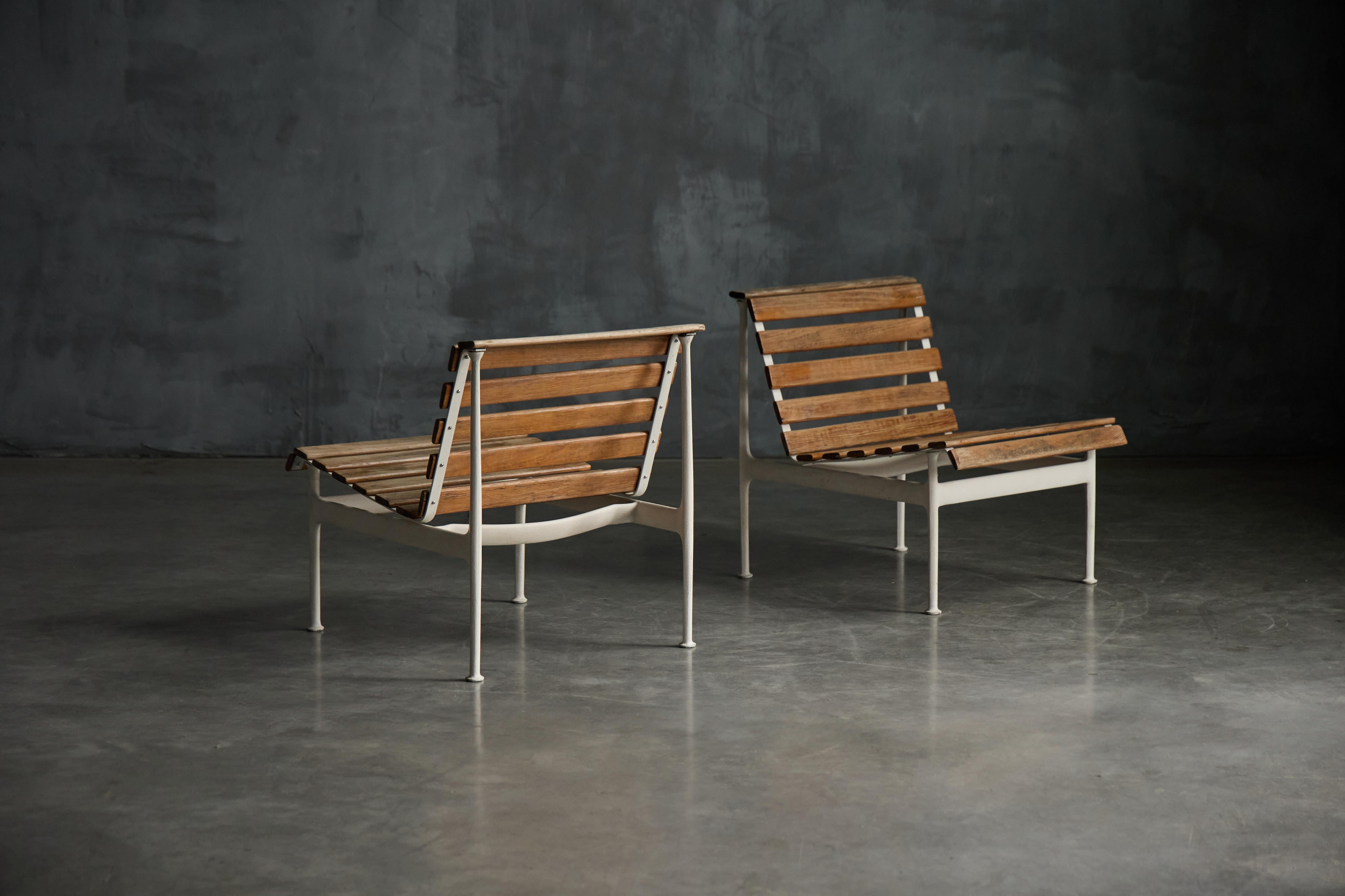Lounge Chairs by Richard Schultz for Knoll International, United States, 1960s For Sale 10
