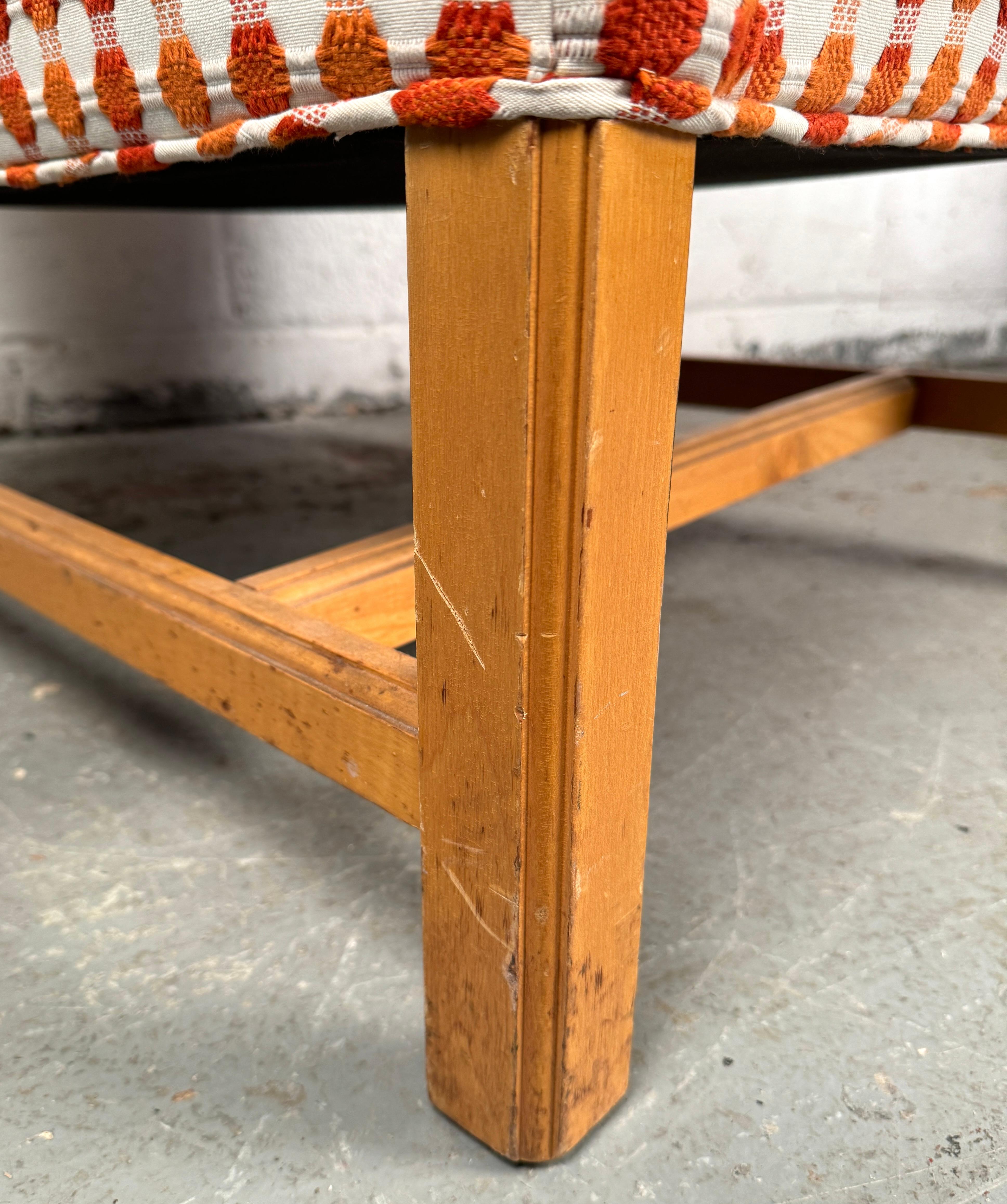 Moderne dänische Loungesessel aus der Jahrhundertmitte im Zustand „Gut“ im Angebot in Brooklyn, NY
