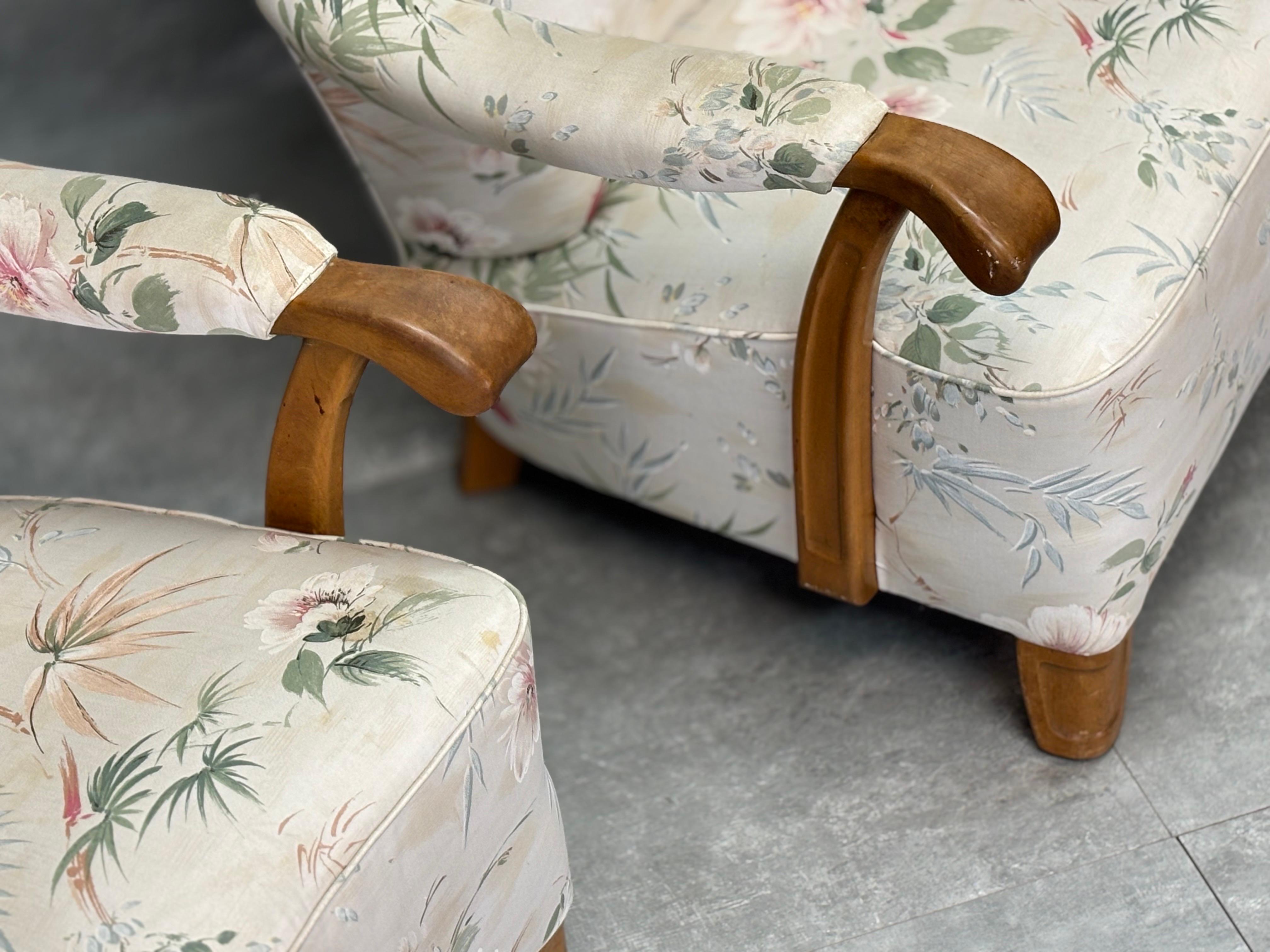 Mid-20th Century Lounge Chairs in Floral Printed Upholstery, Sweden, 1930s, Set of 2