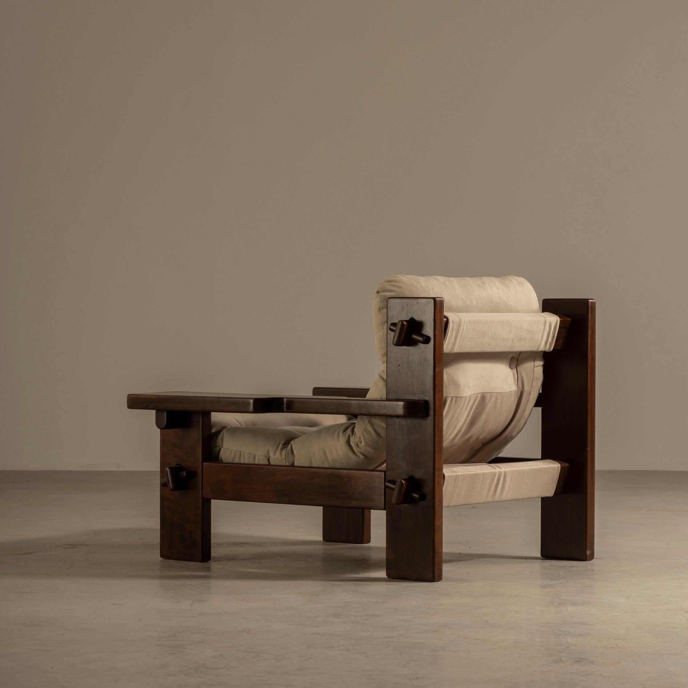 Lounge Chairs in Solid Hardwood, by Jean Gillon, Brazilian Mid-century Design For Sale 4