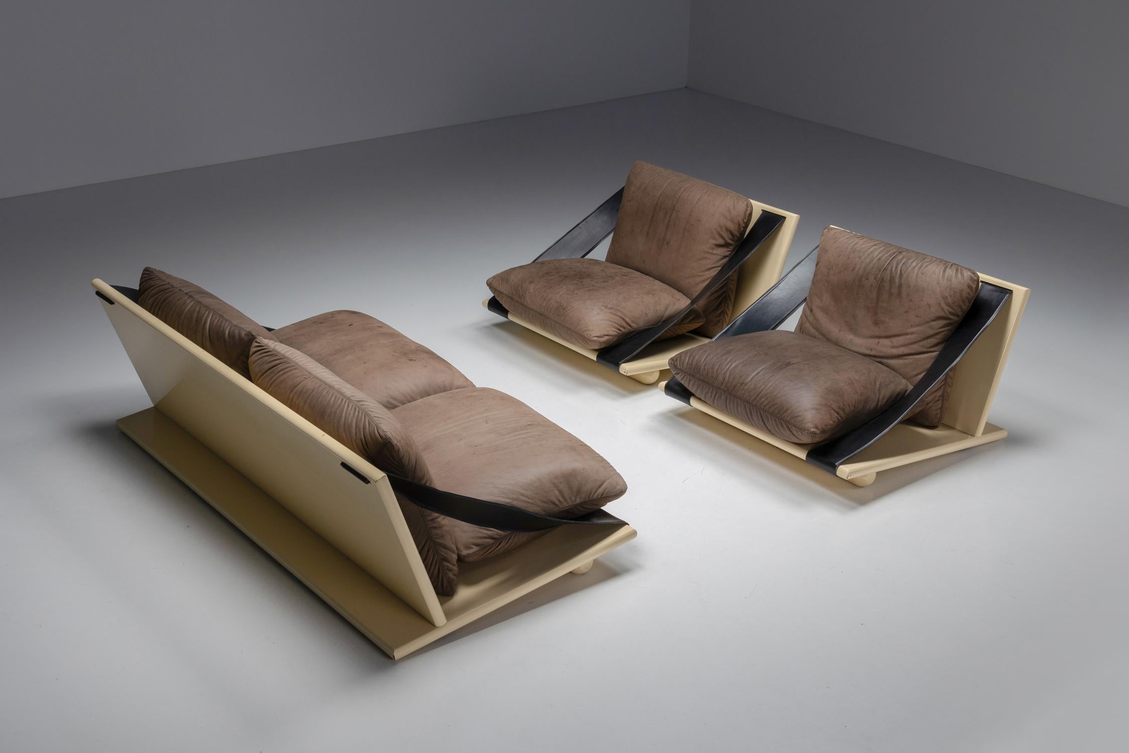 Lounge Chairs, Lacquer & Leather, Italian Design, 1970s For Sale 8