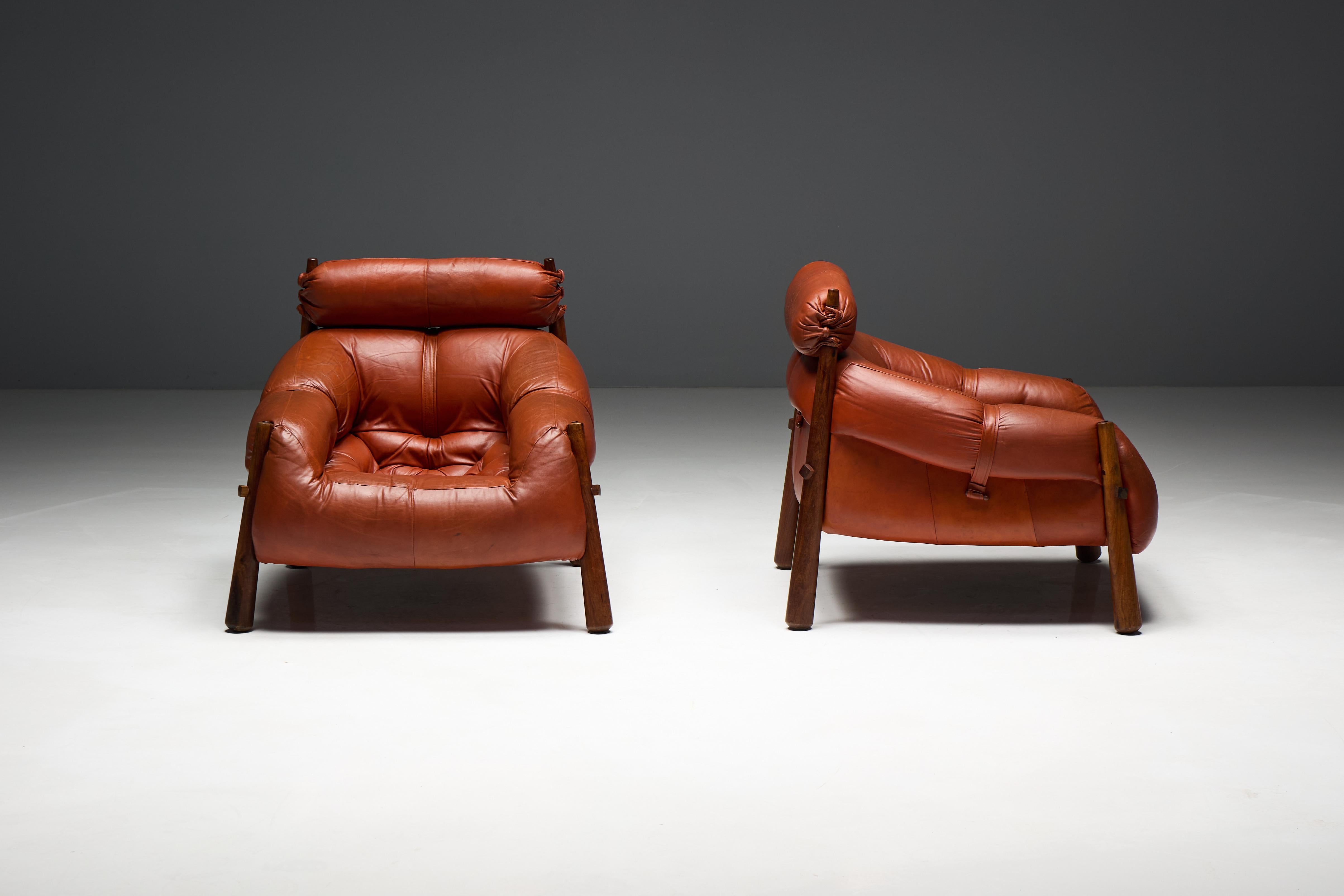 Late 20th Century Lounge Chairs 'MP-81' by Percival Lafer, Brazil, 1970s For Sale