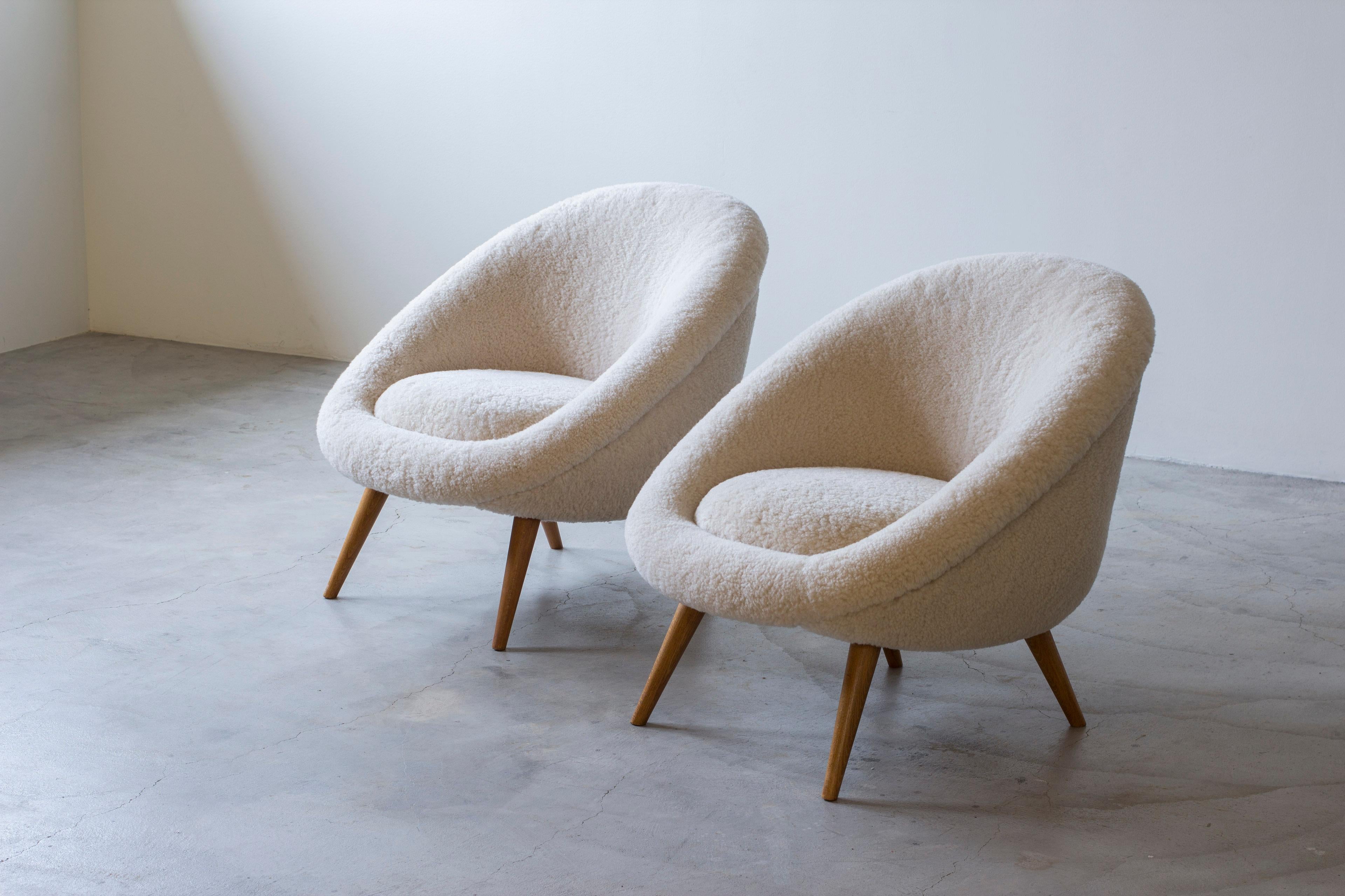 Milieu du XXe siècle Chaises longues 