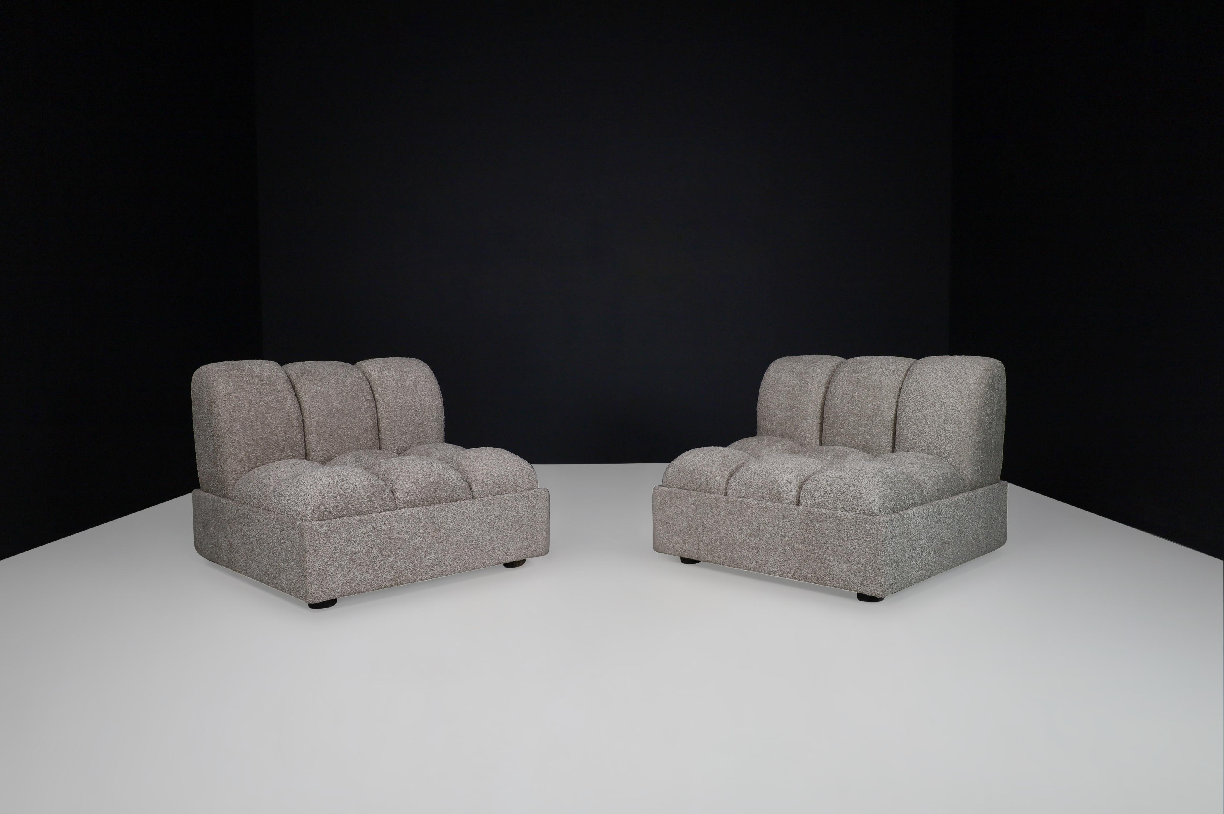 Lounge Chairs or Sectional Sofa in Re-upholstered Fabric, Italy, 1970s For Sale 14