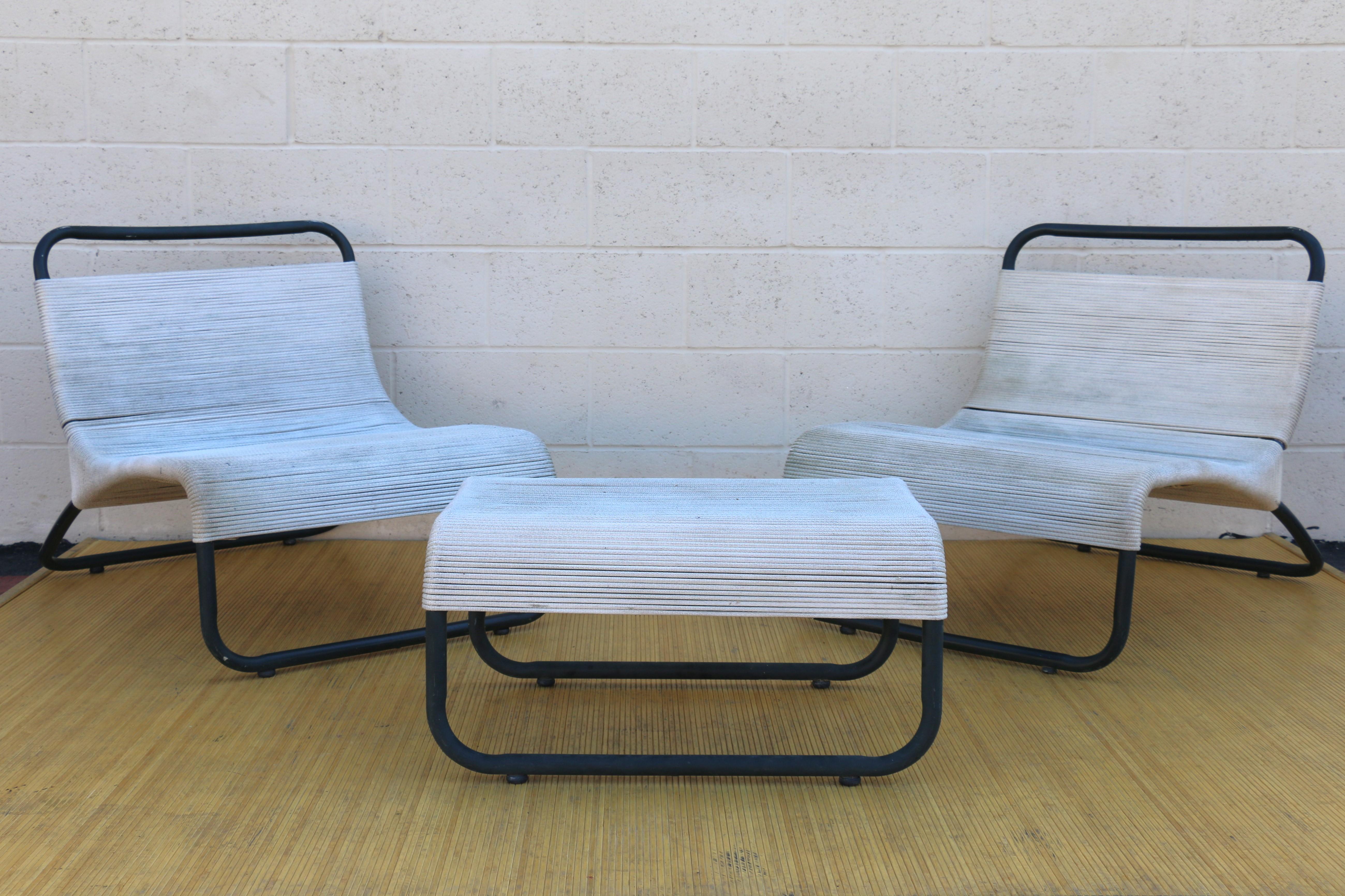 Spectacular classic mid-century modern outdoor lounge chairs with a single matching ottoman designed by Hendrik Van Keppel and Taylor Greene and manufactured by Brown-Jordan in the 1950s. The chairs and ottoman feature distinctive aluminum frames