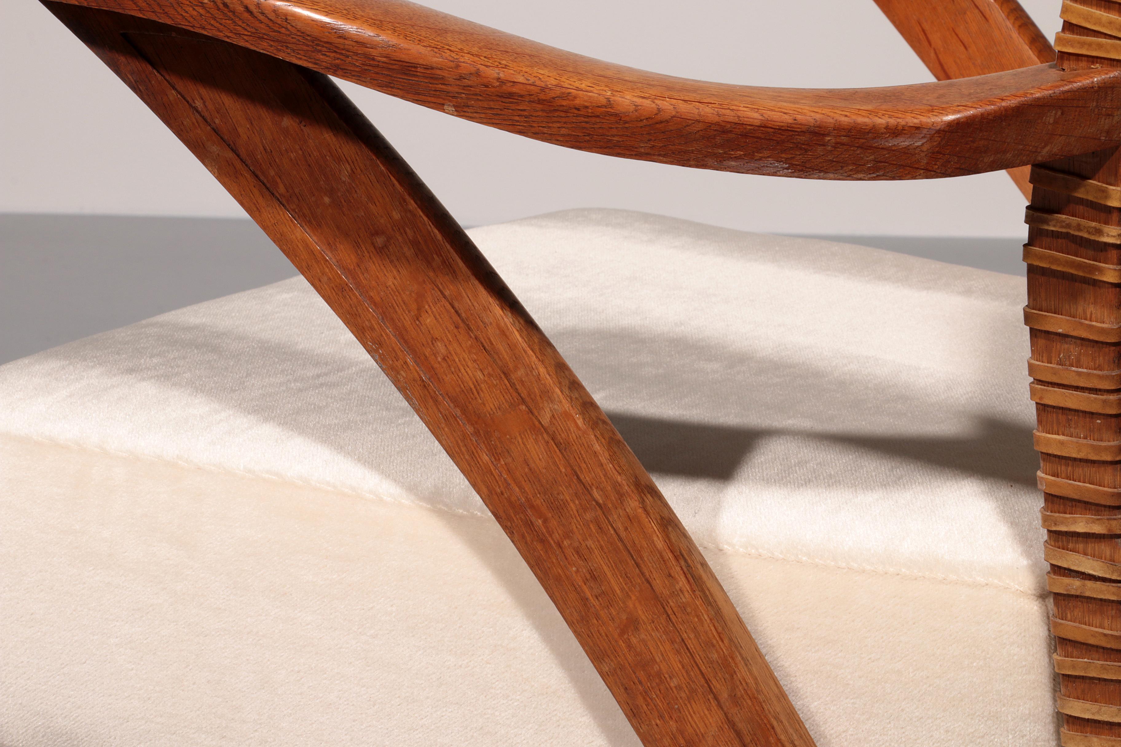 Sillas de salón Elegancia atemporal Sillas de madera de haya holandesa 1930 en venta 10