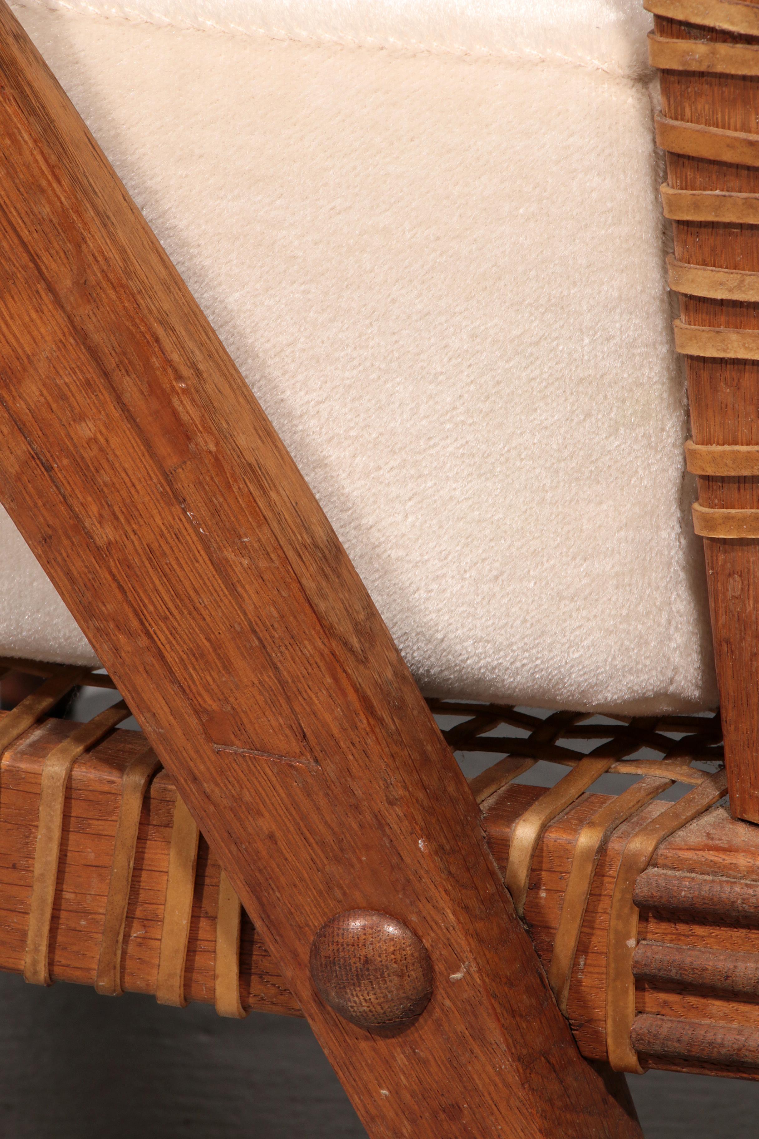Sillas de salón Elegancia atemporal Sillas de madera de haya holandesa 1930 en venta 11