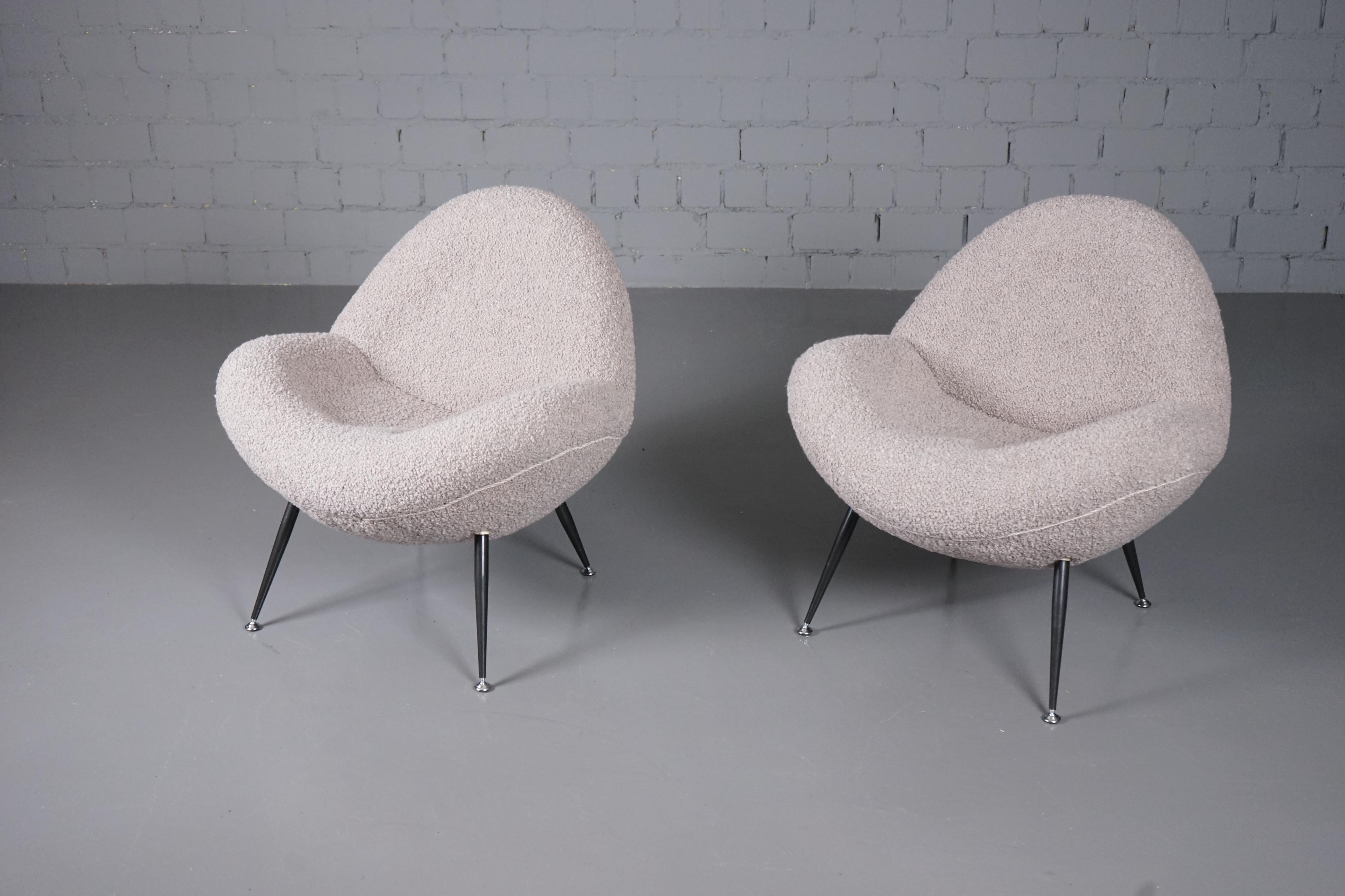 German Lounge Chairs with Dedar Boucle Fabric by Fritz Neth for Correcta 1950s Set of 2 For Sale