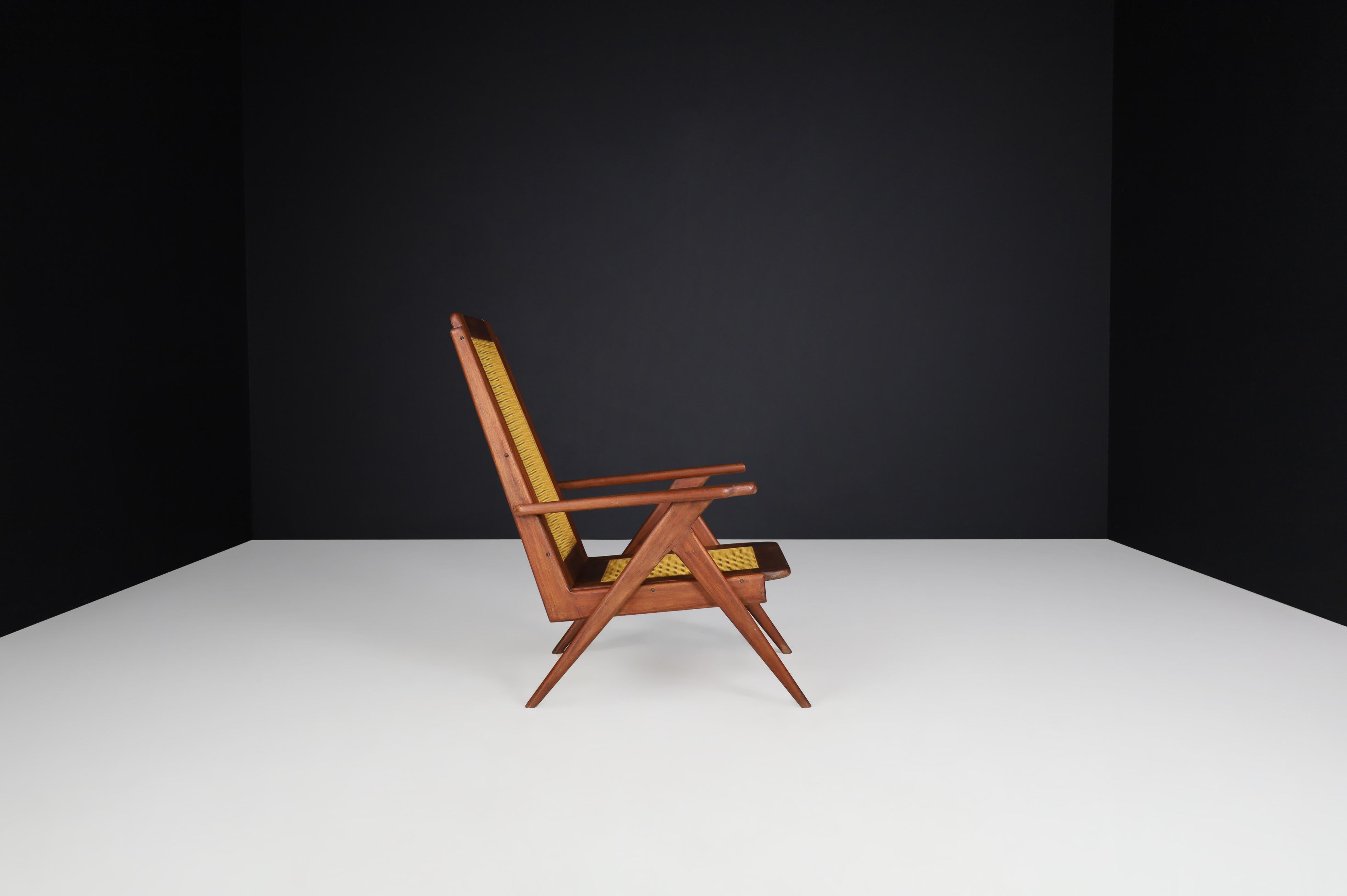 Loungesessel aus Hartholz mit Struktur und Webbing, Frankreich 1950er Jahre im Angebot 5