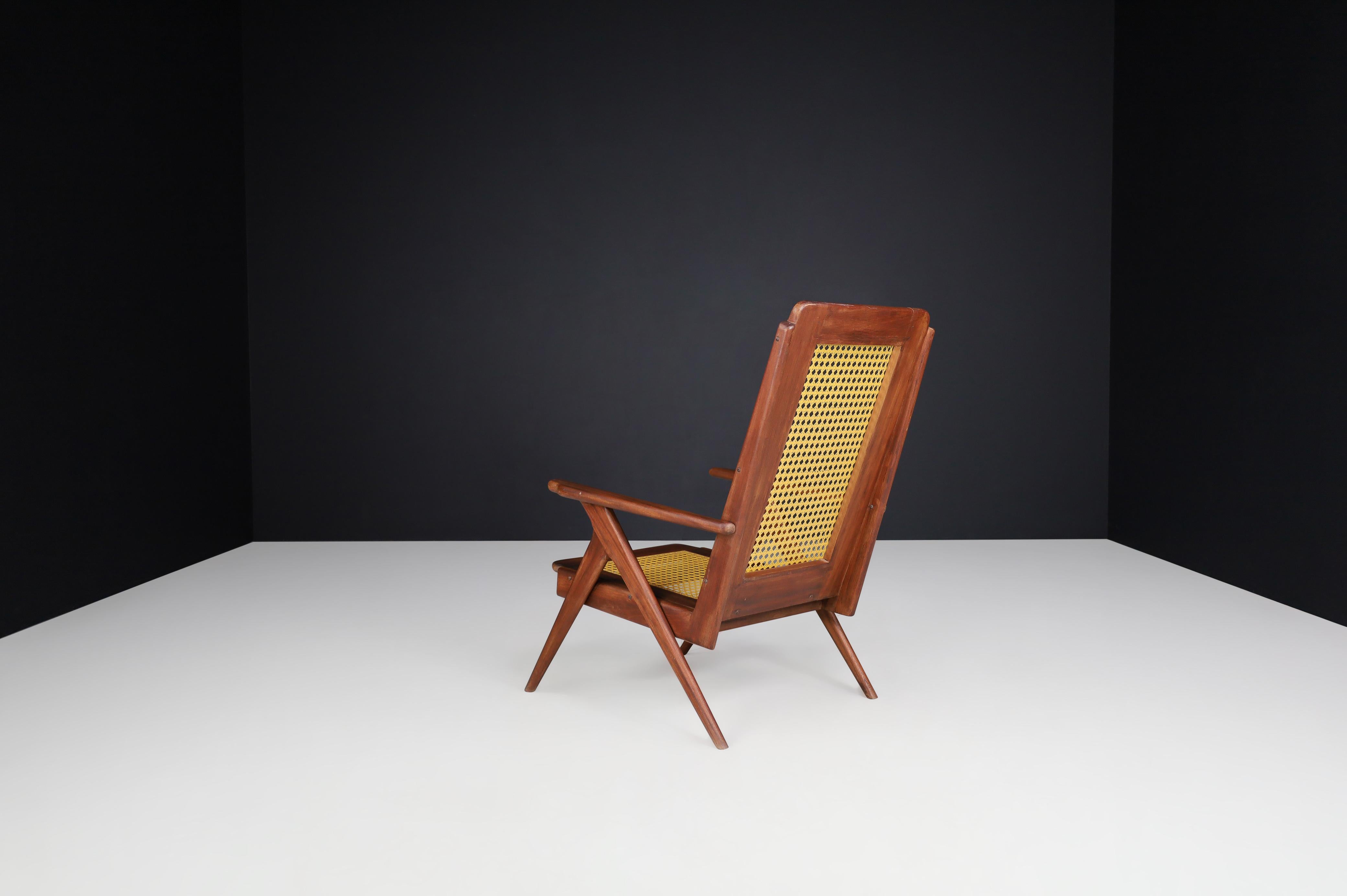 Loungesessel aus Hartholz mit Struktur und Webbing, Frankreich 1950er Jahre im Angebot 6