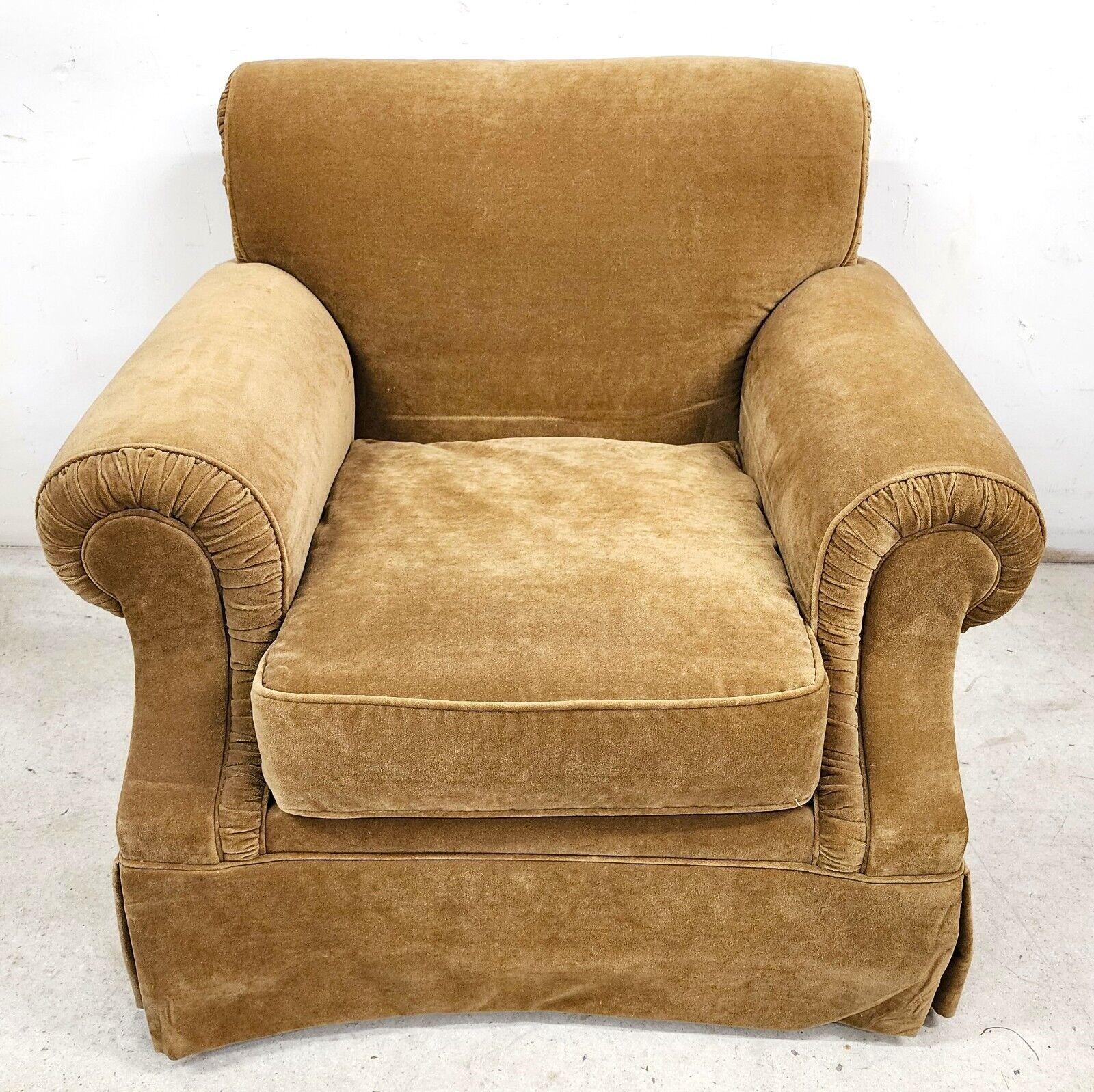 Offering one of our recent palm beach estate fine furniture acquisitions of a
Lounge club chair oversized by DREXEL
With very soft faux suede velvet fabric.
Coloration: Olive Green bordering on Brown

Approximate measurements in inches
37