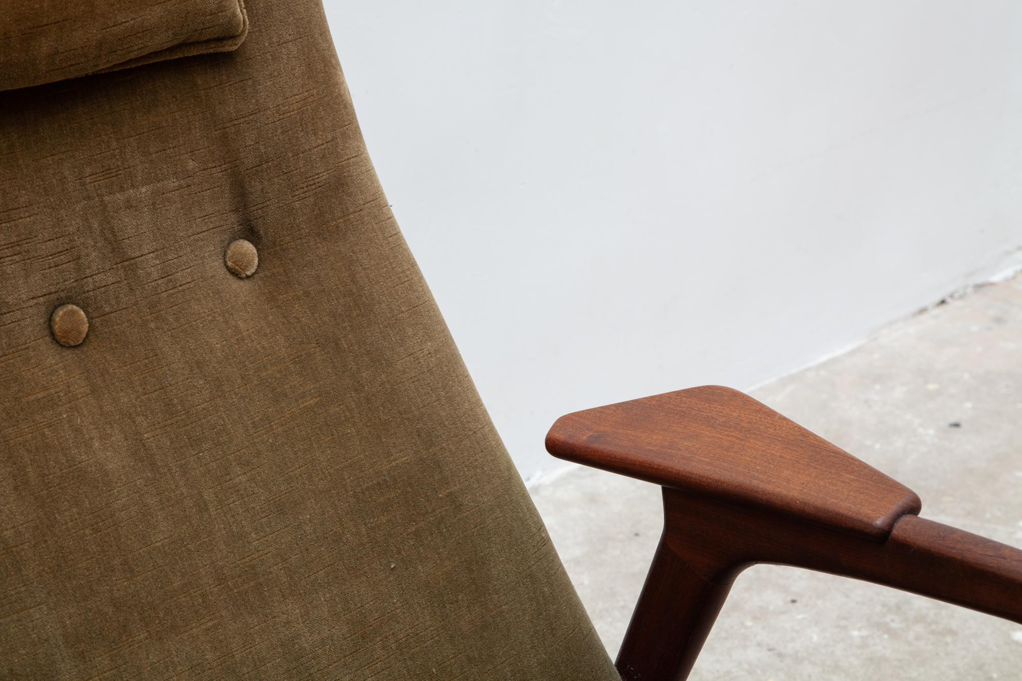 Dutch Lounge Reading Chair Designed by Yngve Ekström for Pastoe the Netherlands