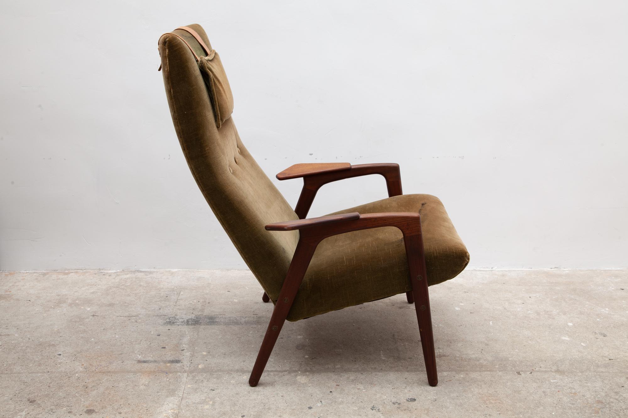 Hand-Crafted Lounge Reading Chair Designed by Yngve Ekström for Pastoe the Netherlands
