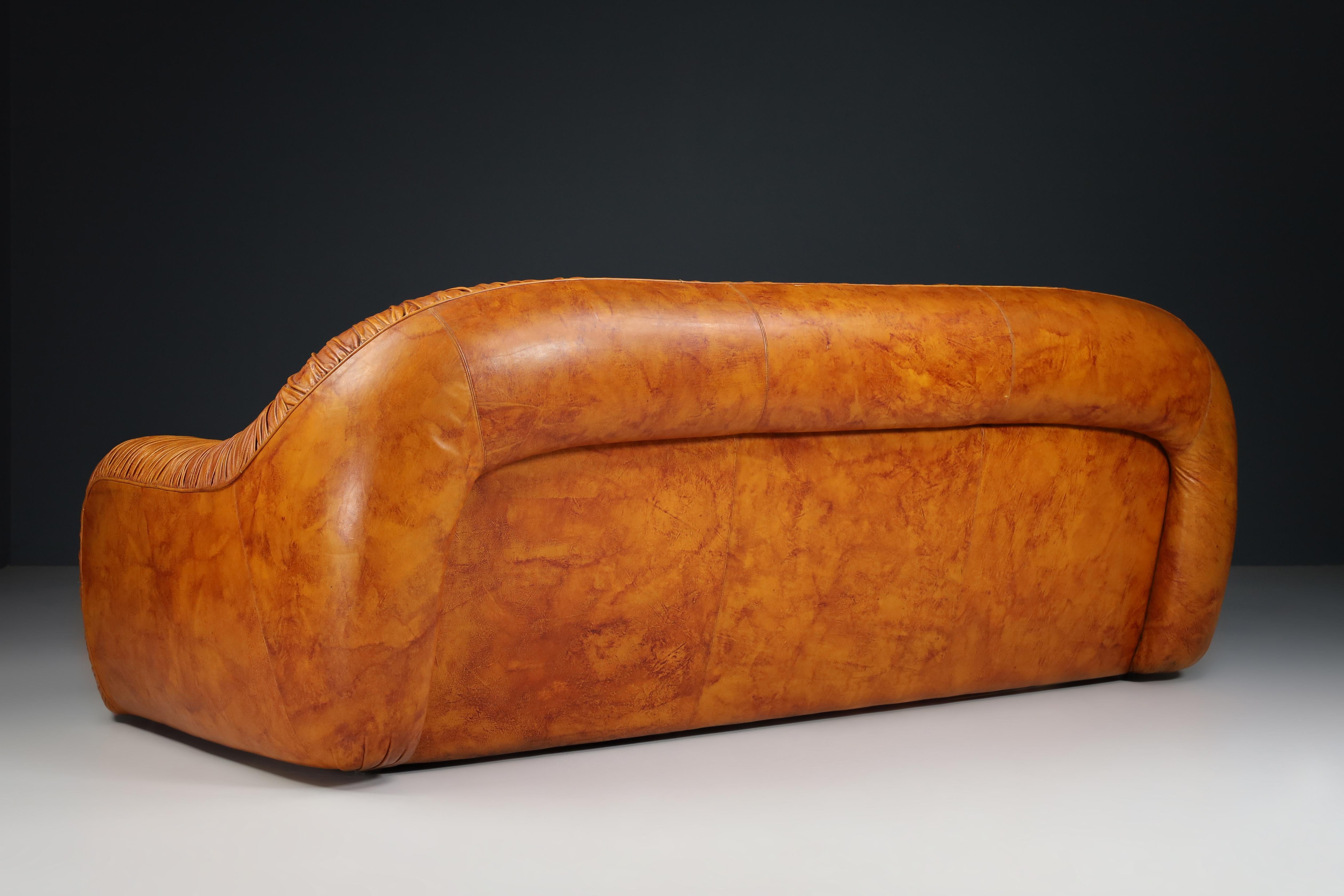 Lounge Sofa in Cognac Leather by George Bighinello for Eurosalotto, Italy, 1970s For Sale 4