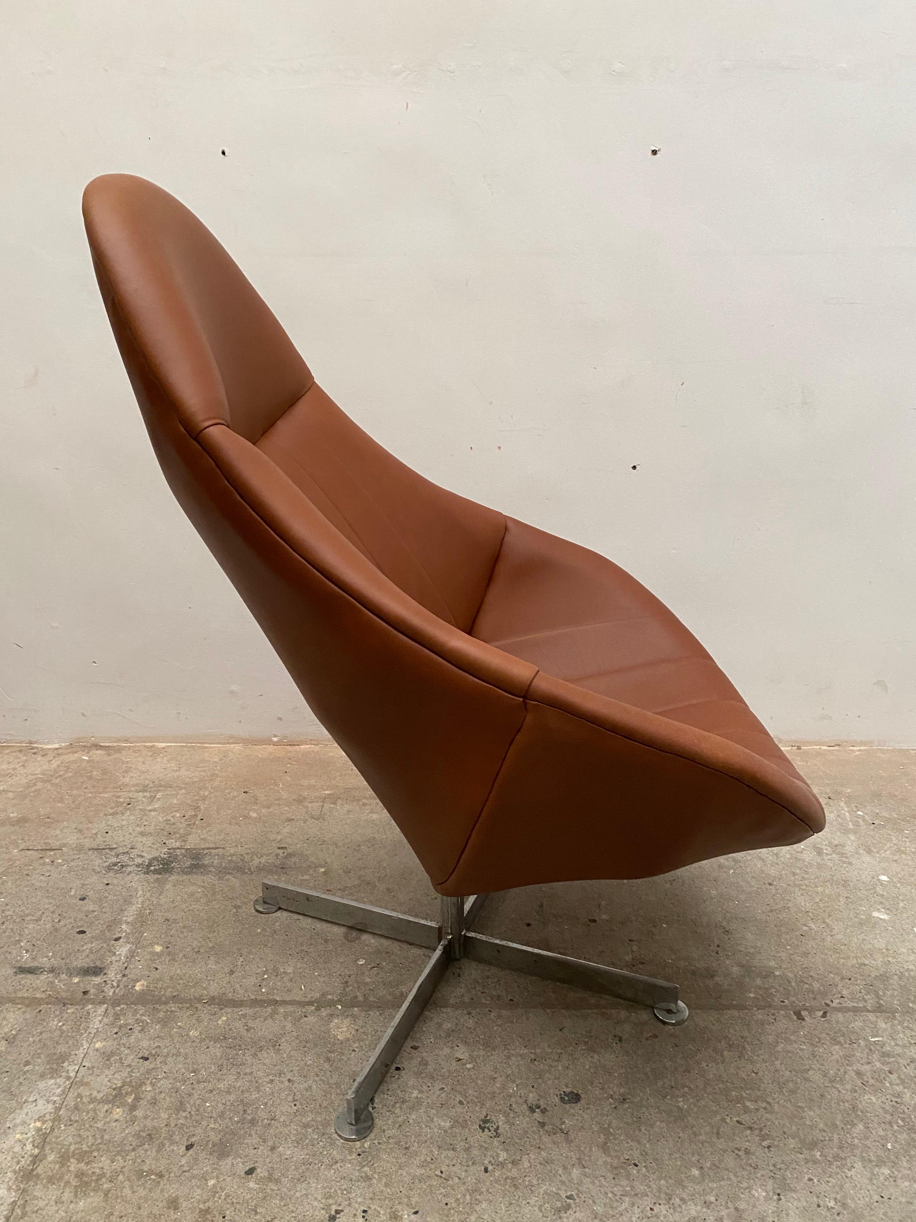 Mid-Century Modern Lounge Swivel Chair, Dutch Design, 1960s by Rudolf Wolf for Rohé Noordwolde