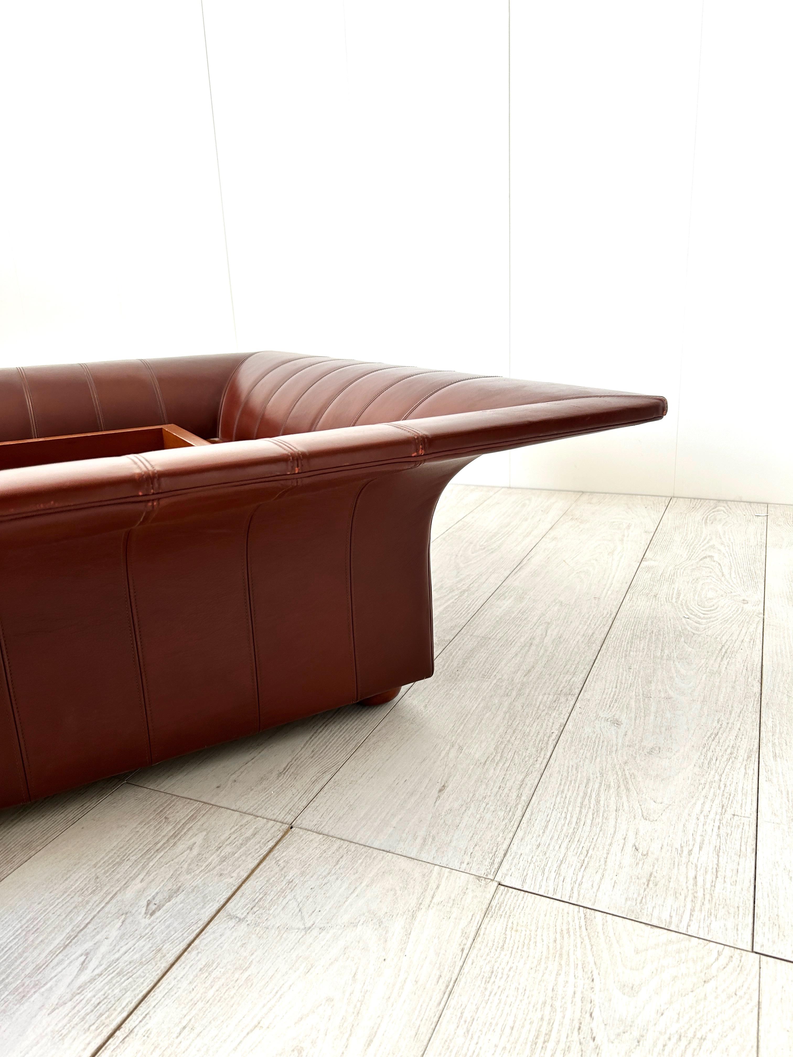 Lounge Table by Poltrona Frau For Sale 1