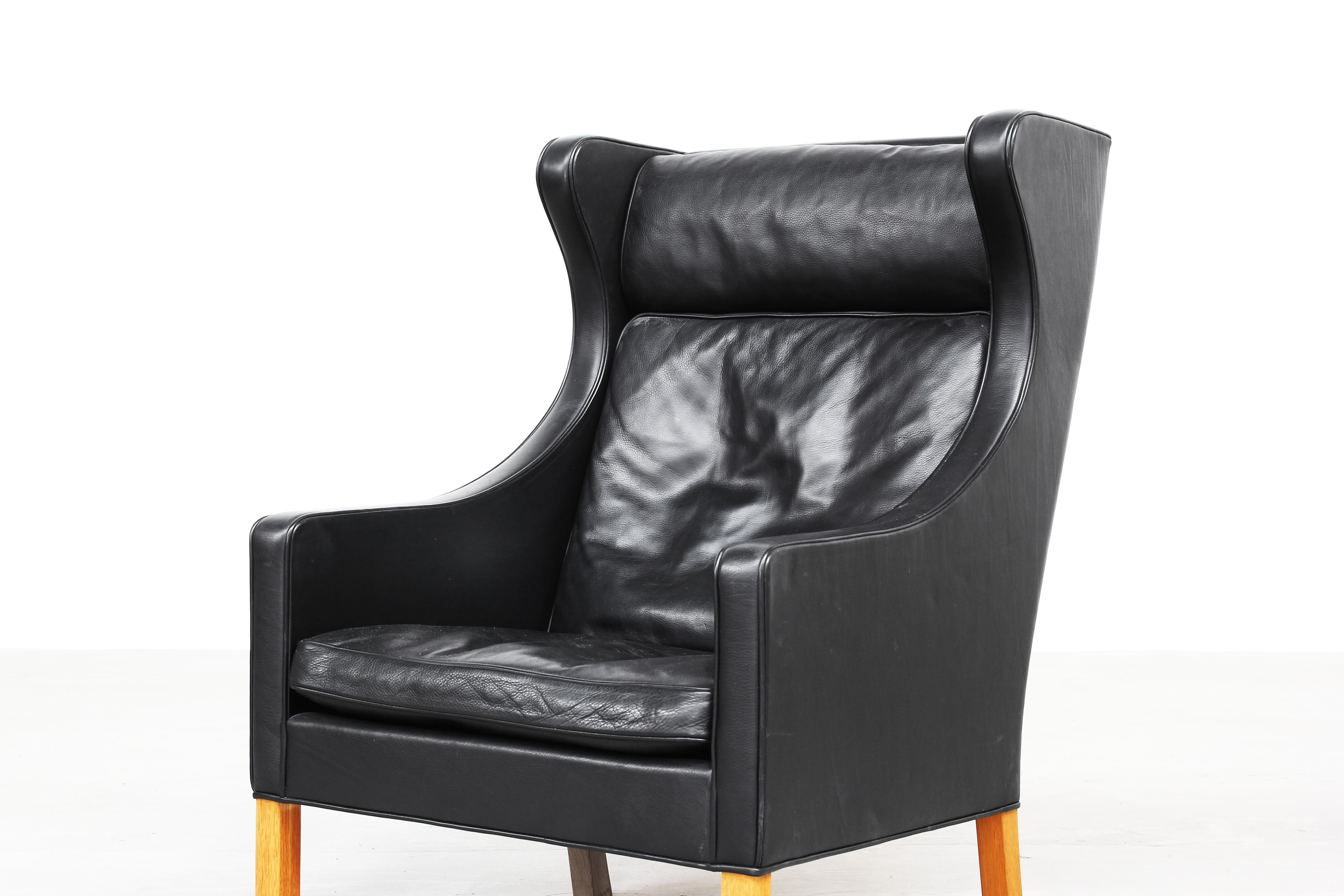 20th Century Lounge Wingback Chair 2204 by Børge Mogensen for Fredericia Stolefabrik
