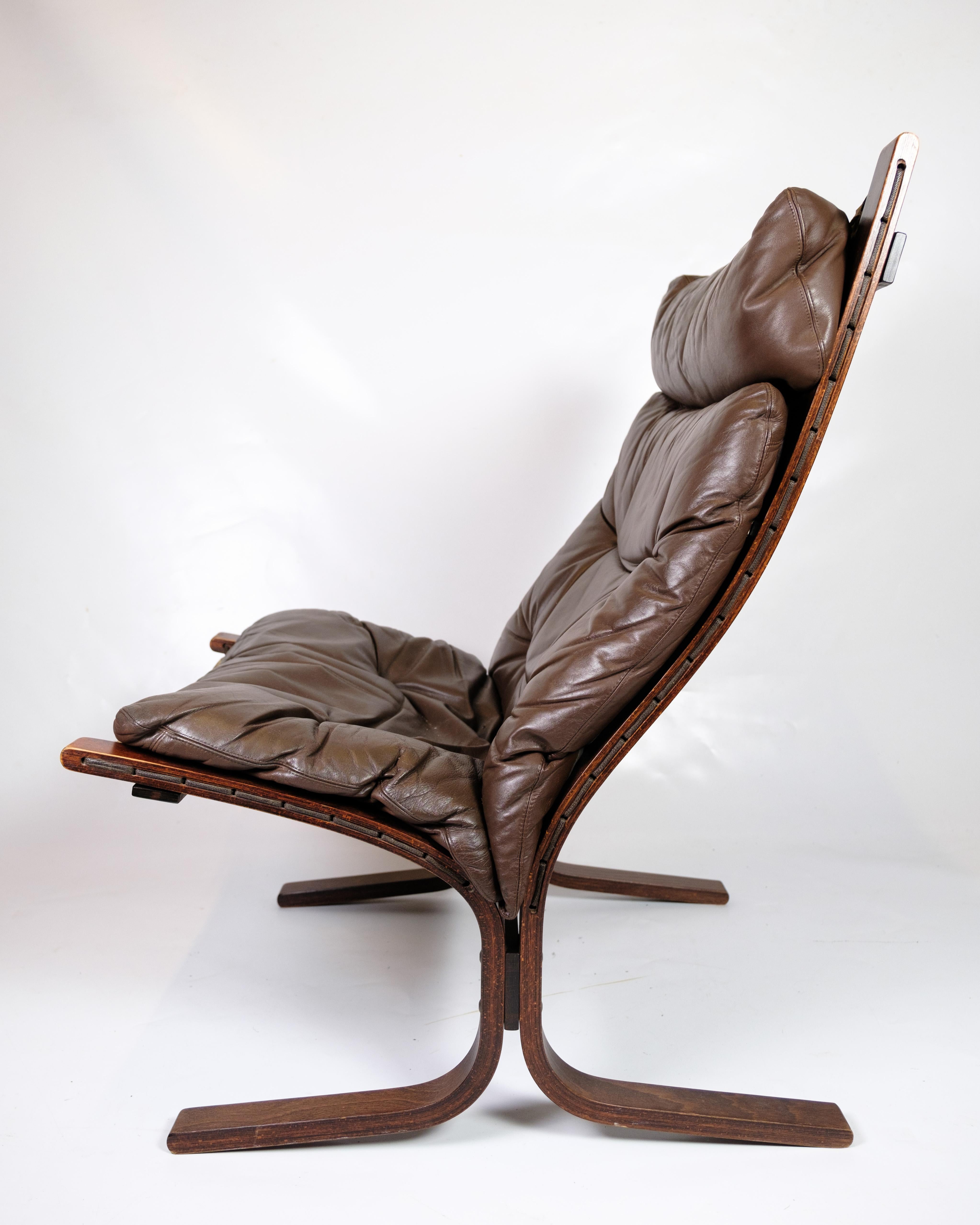 Mid-Century Modern Loungechair Model Siesta Made In Mahogany & Brown Leather By Sigurd Ressell