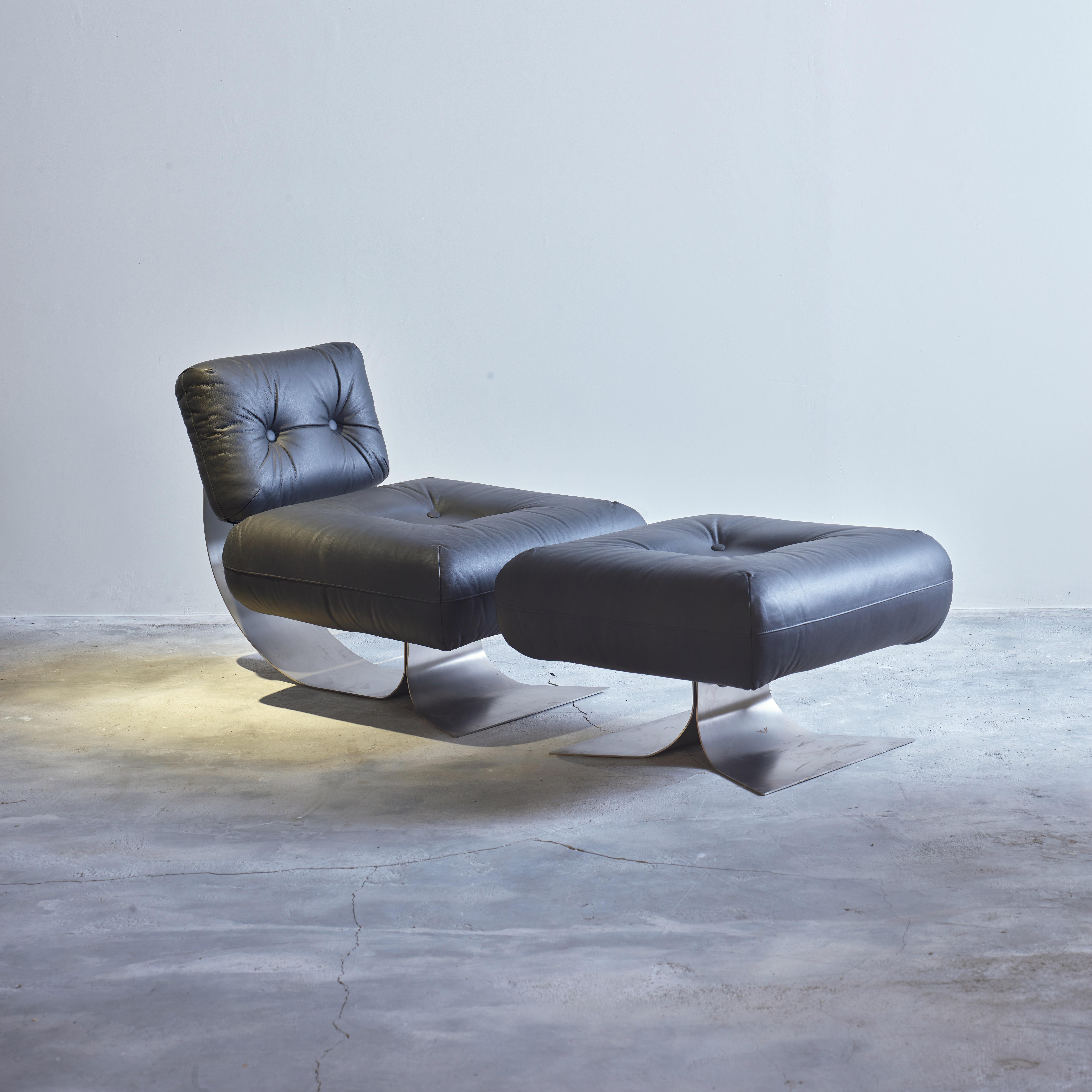 Loungesessel und Ottomane „Alta“ von Oscar Niemeyer / Authentisch im Angebot 2