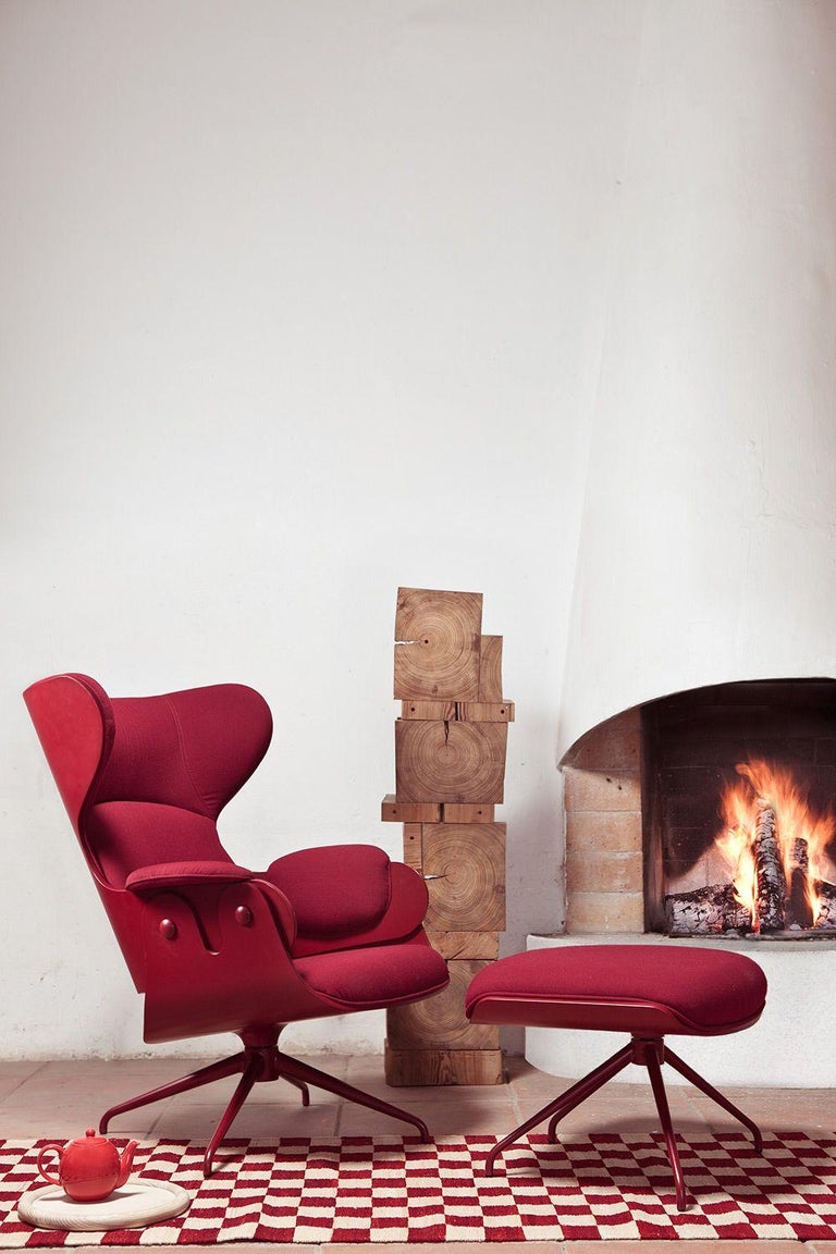 Lounger Red Armchair by Jaime Hayon In New Condition For Sale In Geneve, CH