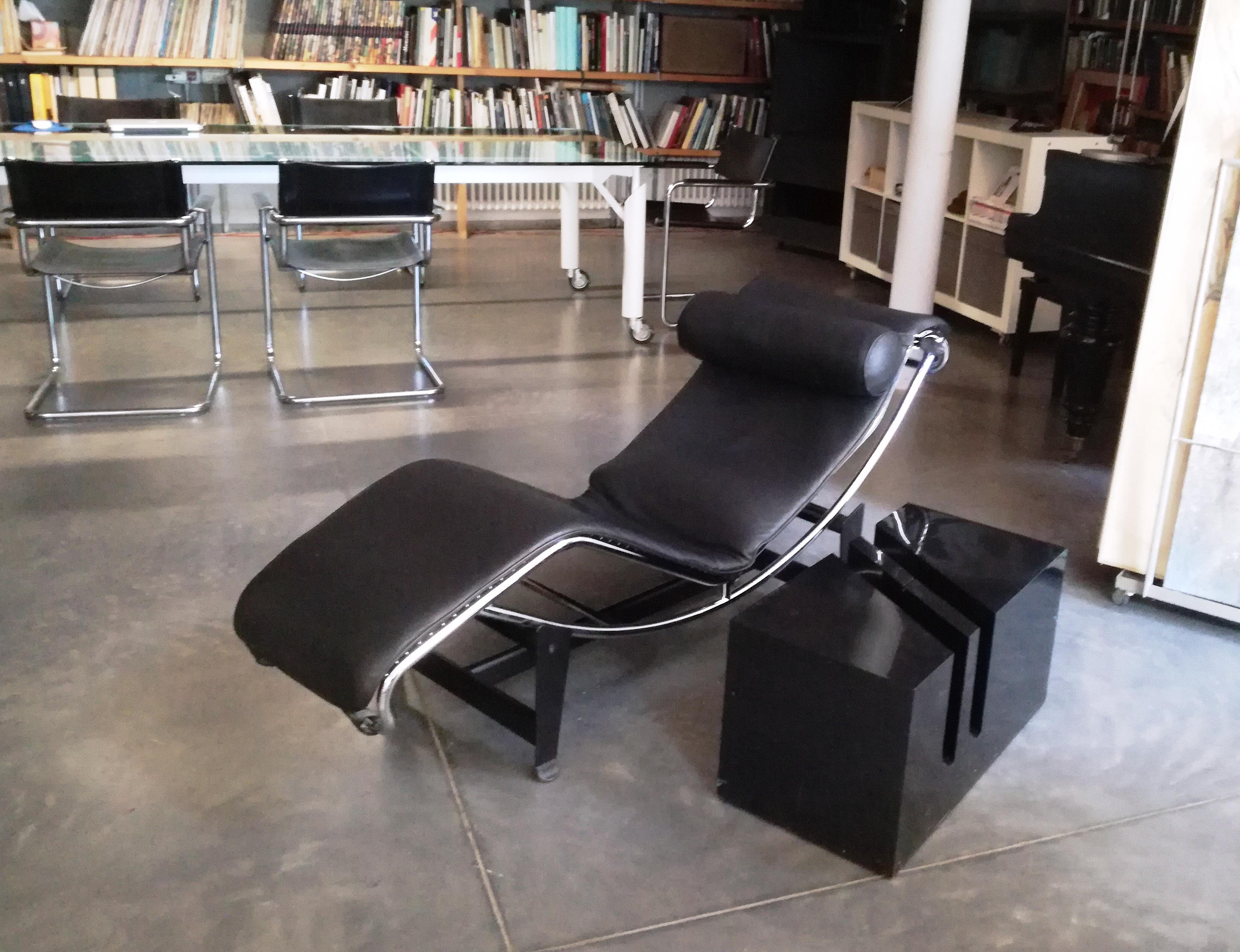 Loungue Chair Di Ispirazione Bauhaus, Anni 90 For Sale 2