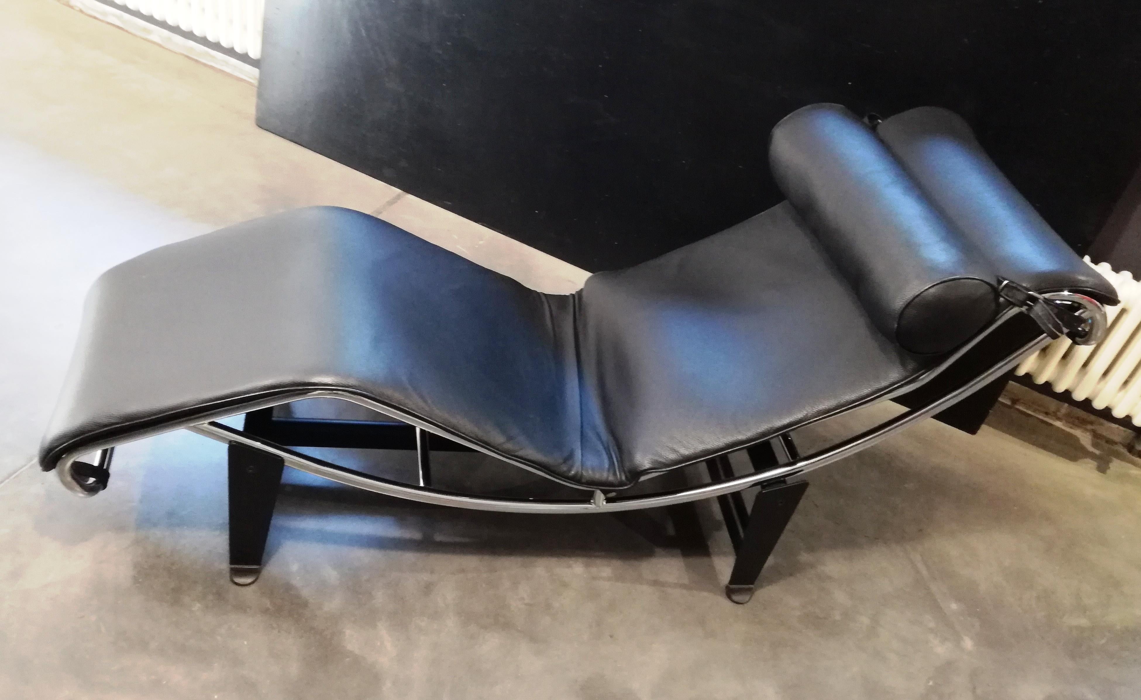 Italian Loungue Chair Di Ispirazione Bauhaus, Anni 90 For Sale
