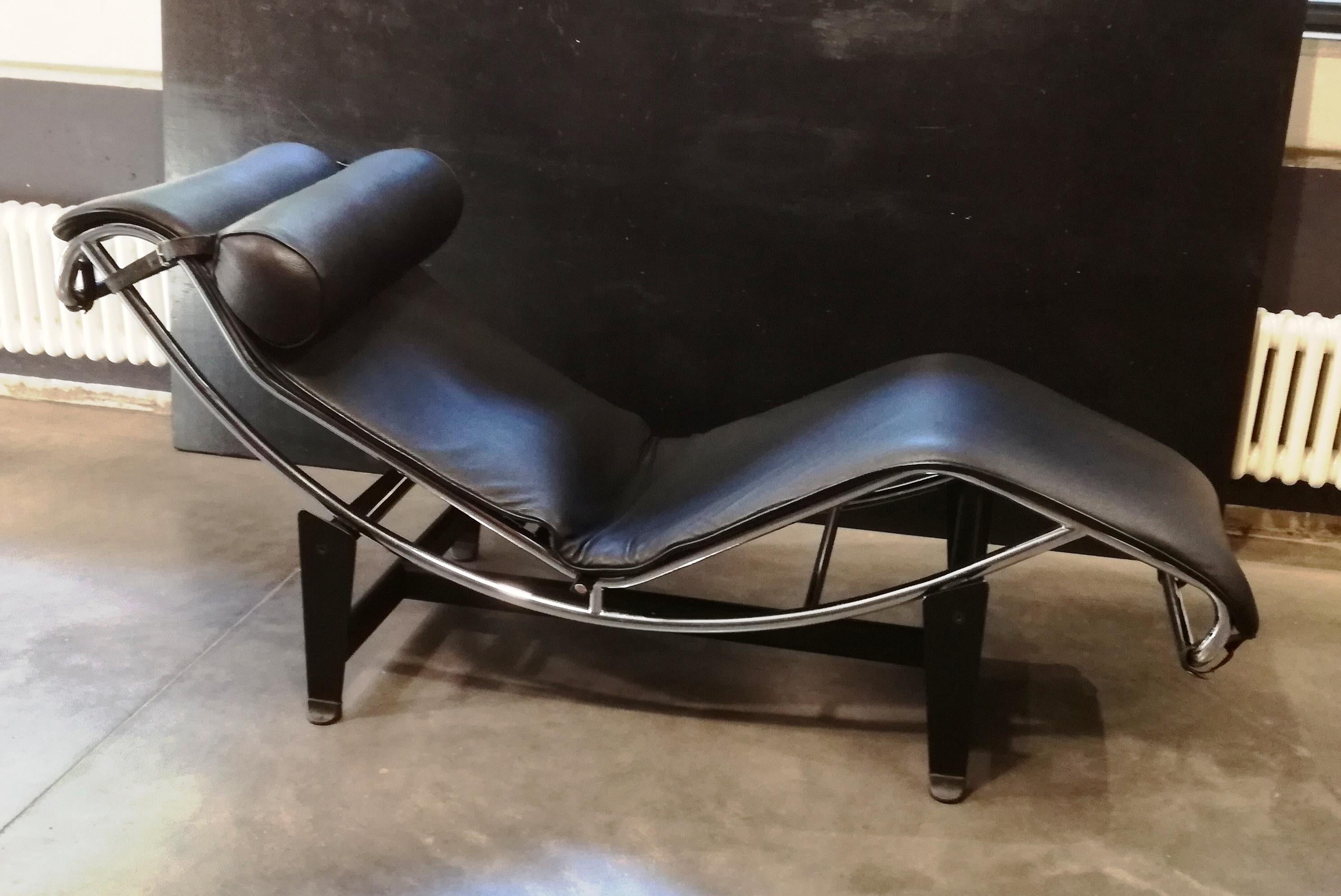 Late 20th Century Loungue Chair Di Ispirazione Bauhaus, Anni 90 For Sale