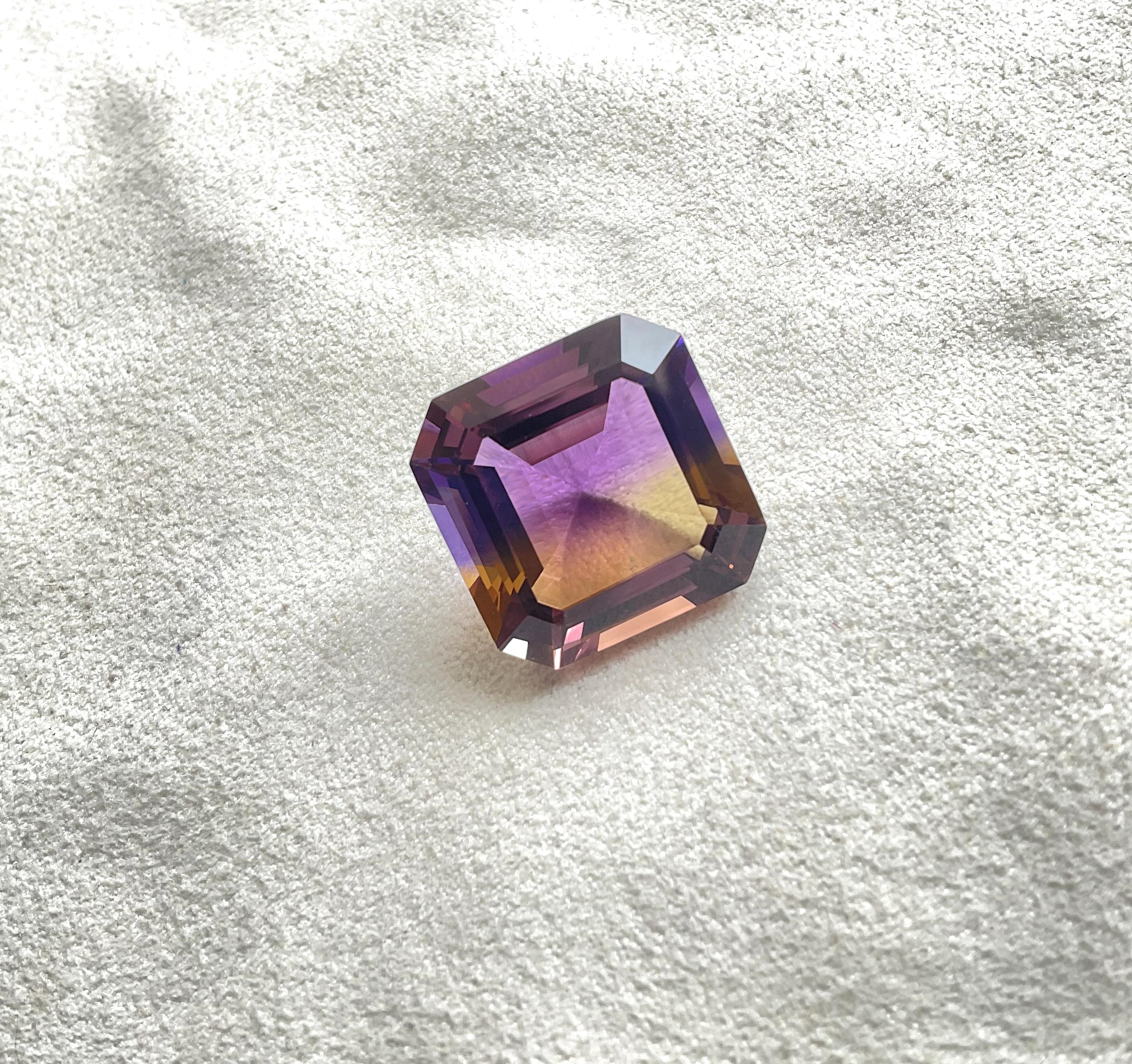 Loupe clean 30.88 cts Ametrine Cushion Faceted Cut Stone For Jewelry Natural Gem In New Condition For Sale In Jaipur, RJ