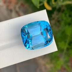 Loupe Clean 59.60 Carat Gigantic Faceted Swiss Blue Topaz Gemstone For Necklace