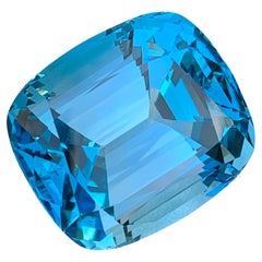 Lupa Limpia 59,60 Quilates Gigantesco Topacio Azul Suizo Facetado Piedra Preciosa Para Collar