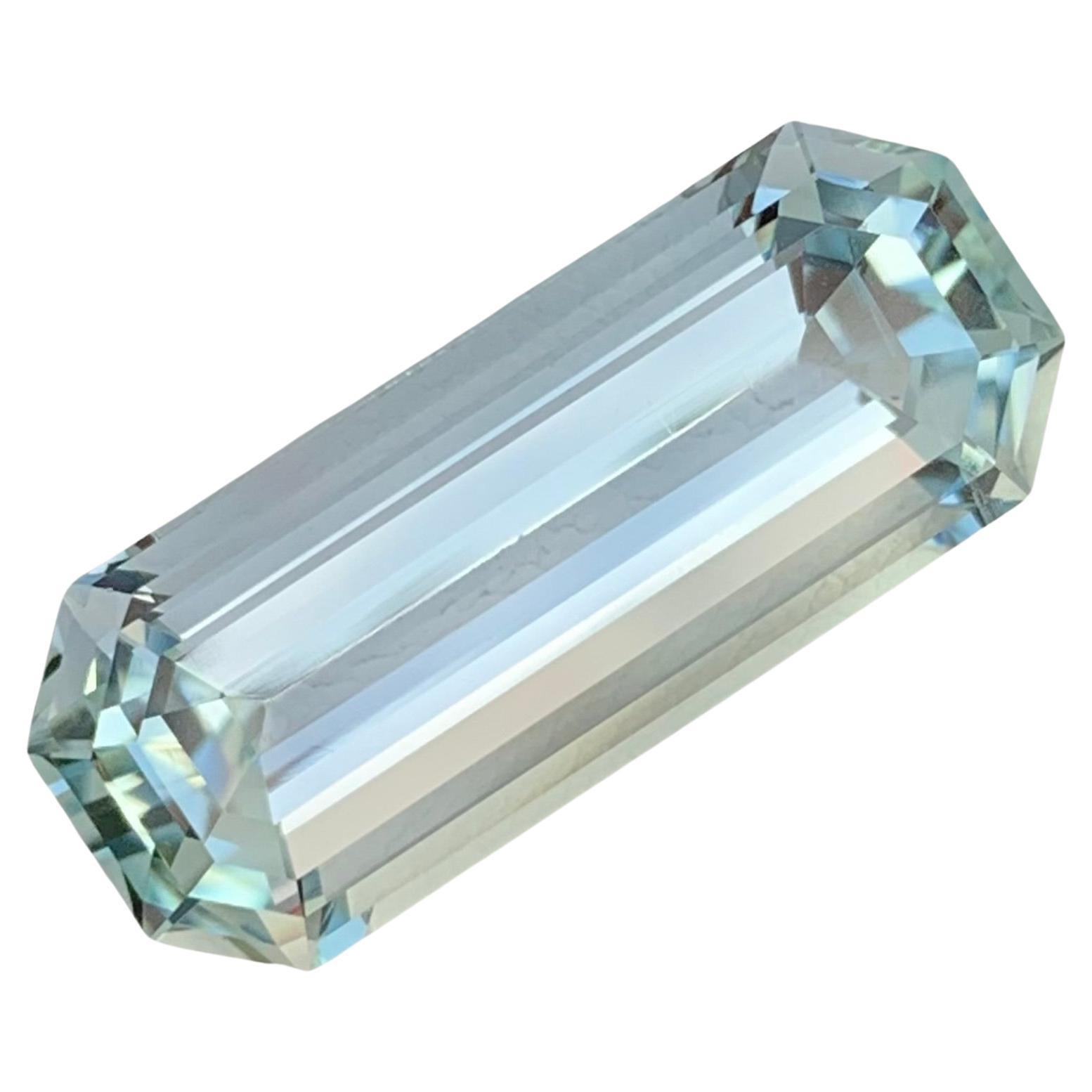 Loupe Clean Long Emerald Shape Natural loose Untreated Aquamarine 15.40 Carat