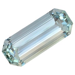 Loupe Clean Long Emerald Shape Natural loose Untreated Aquamarine 15.40 Carat