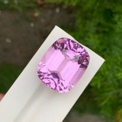 Loupe Clean Marvellous 99.95 Carat Natural Loose Pink Kunzite Cushion Shape Gem