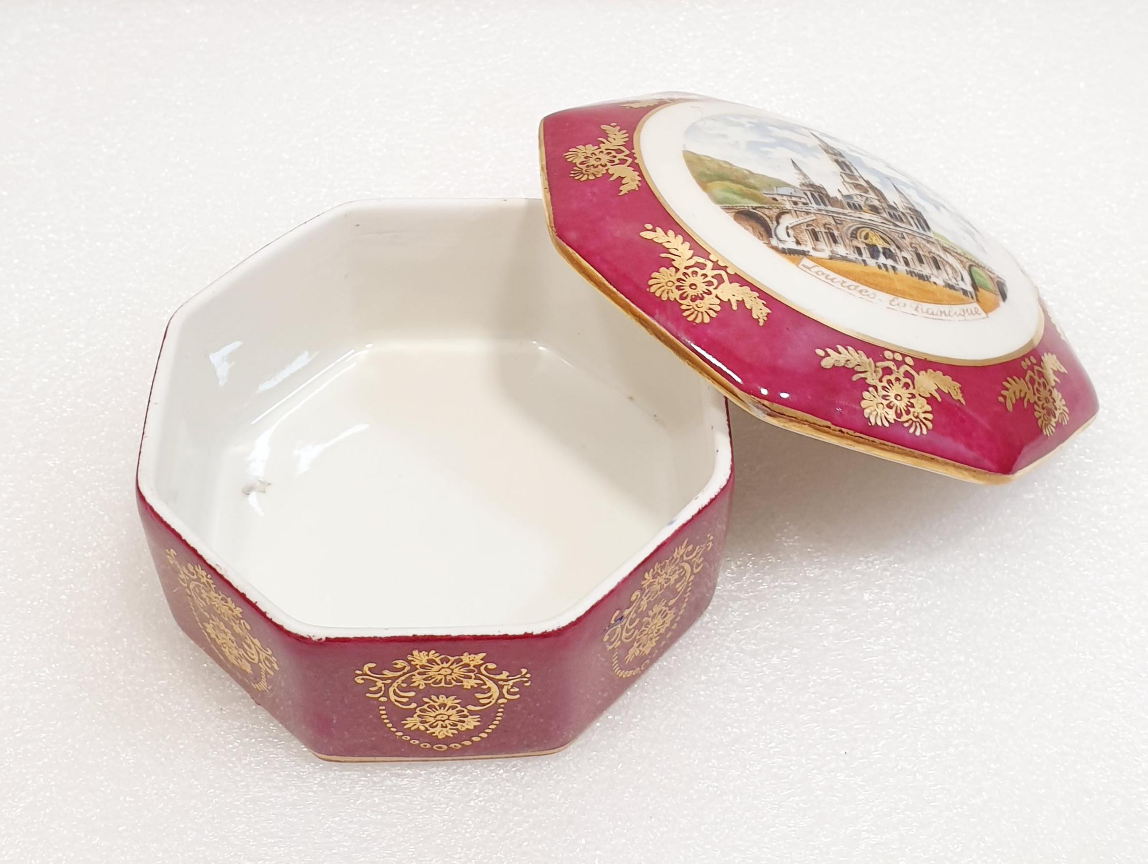 Hand-Painted Lourdes Limoges France Vintage Round Porcelain Garnet Gold Trinket Box For Sale