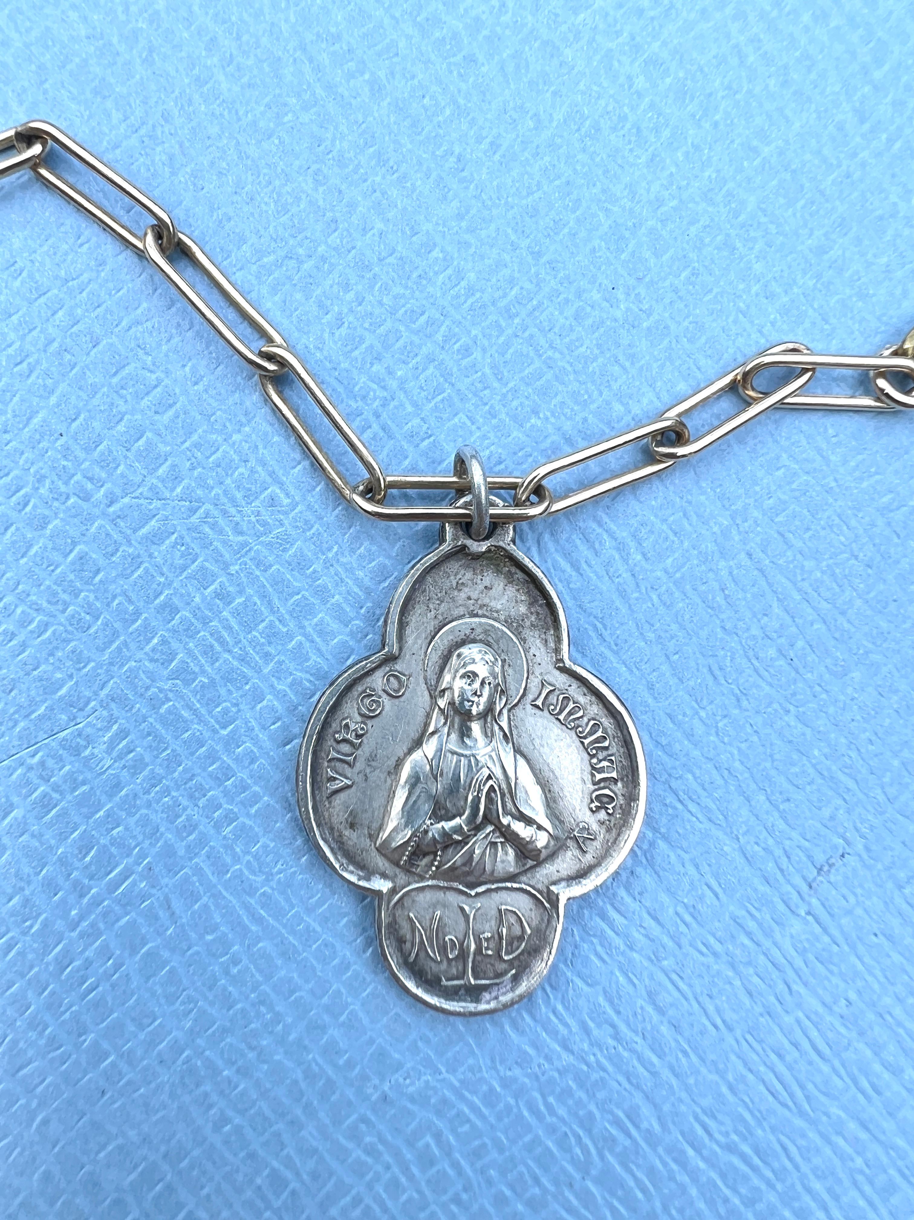 Lourdes Virgin Mary Medal Chain Necklace Souvenir Four-Leaf 1
