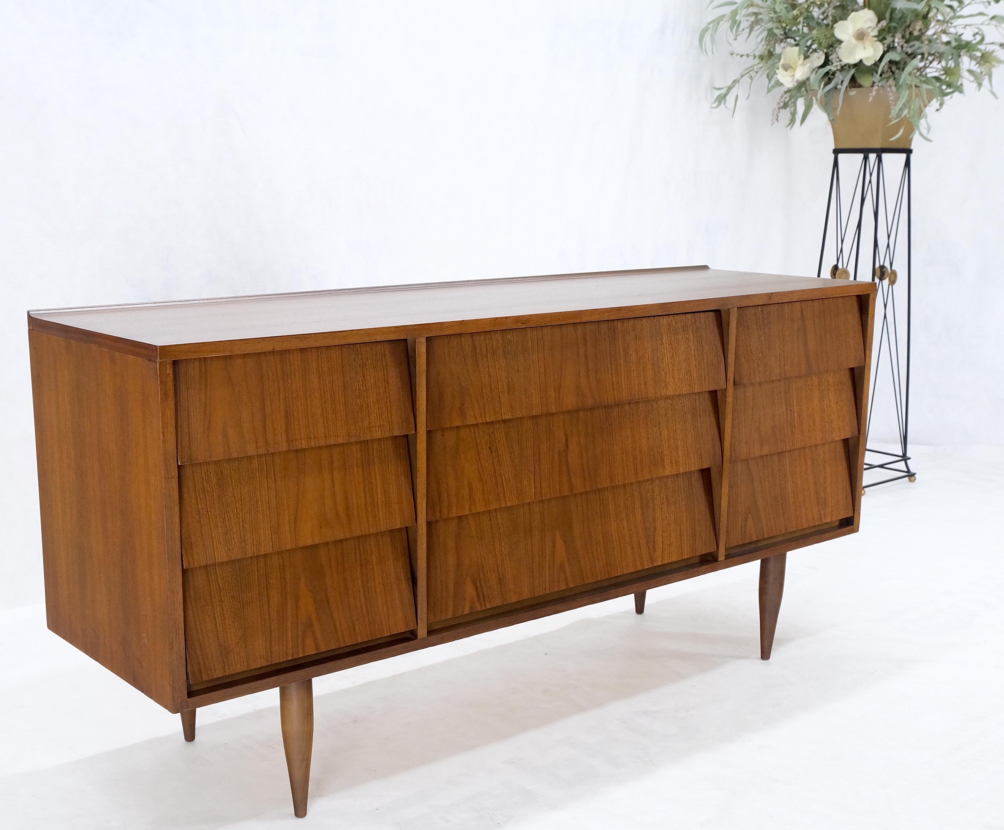 Louver Front 9 Drawers Long Credenza Dresser American Mid-Century Modern Mint! For Sale 1