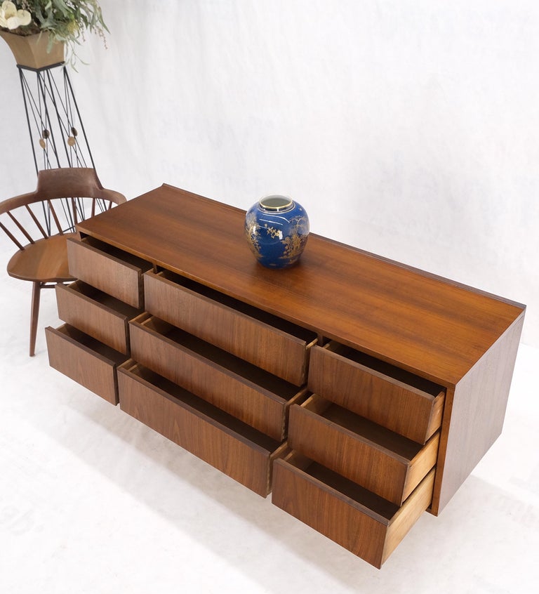 mid century modern dresser used Slightly Used/ Great condition - Mid-Century Modern 4 - Drawer Dresser $400  OBO
