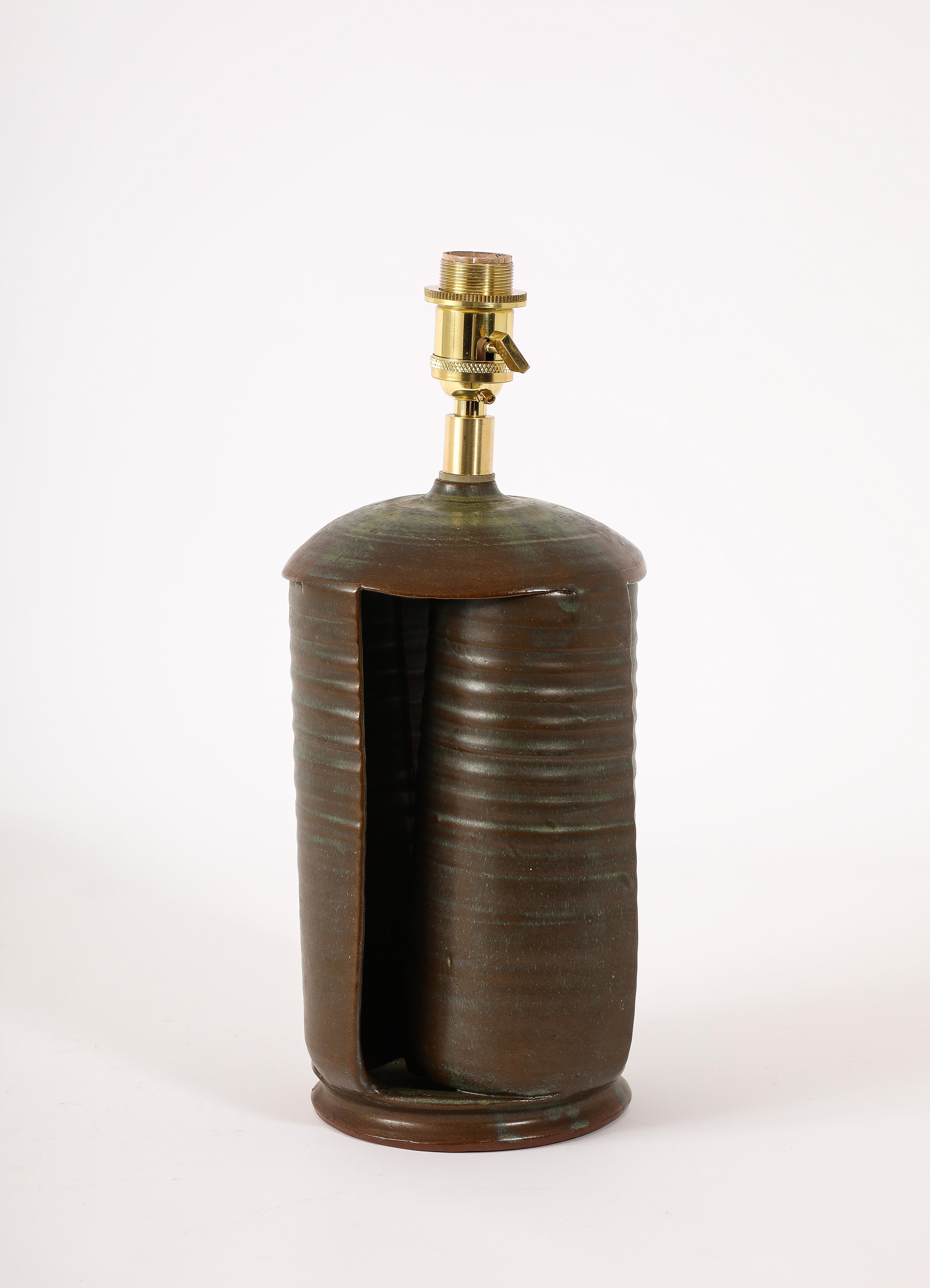 Lampada in ceramica verde scuro, Regno Unito, anni '50 in vendita 5