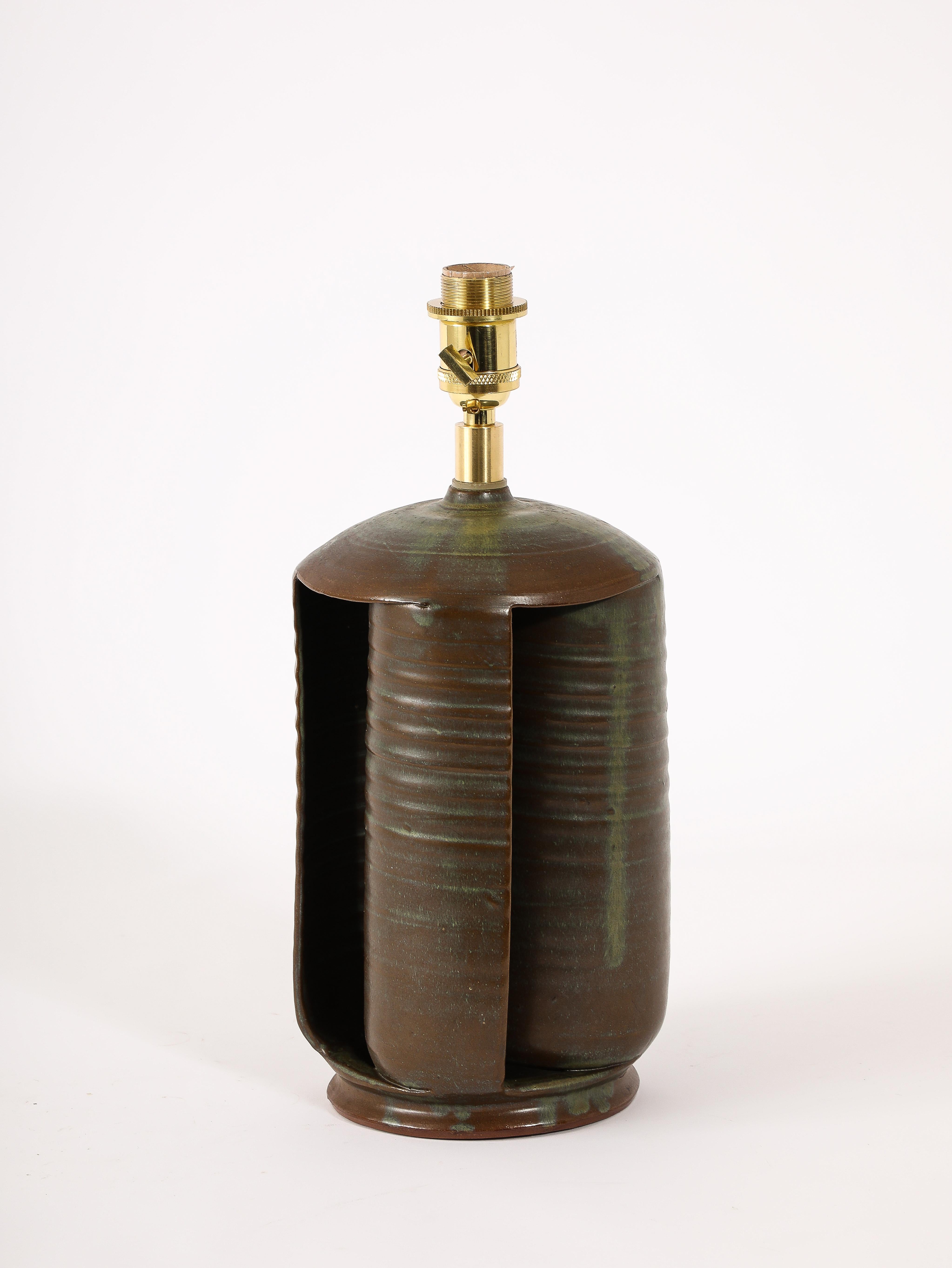 Lampada in ceramica verde scuro, Regno Unito, anni '50 in vendita 6