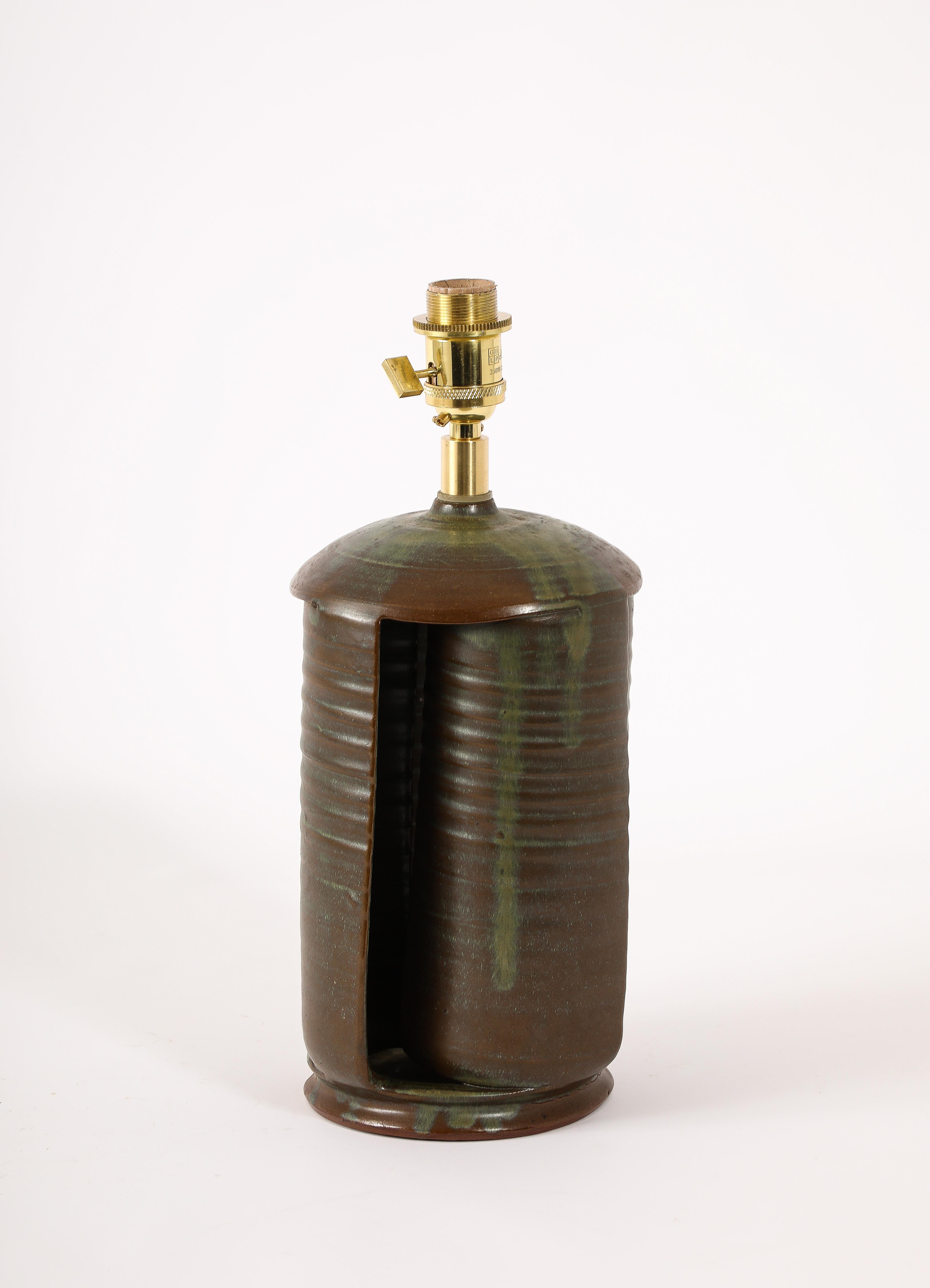 Lampada in ceramica verde scuro, Regno Unito, anni '50 in vendita 7
