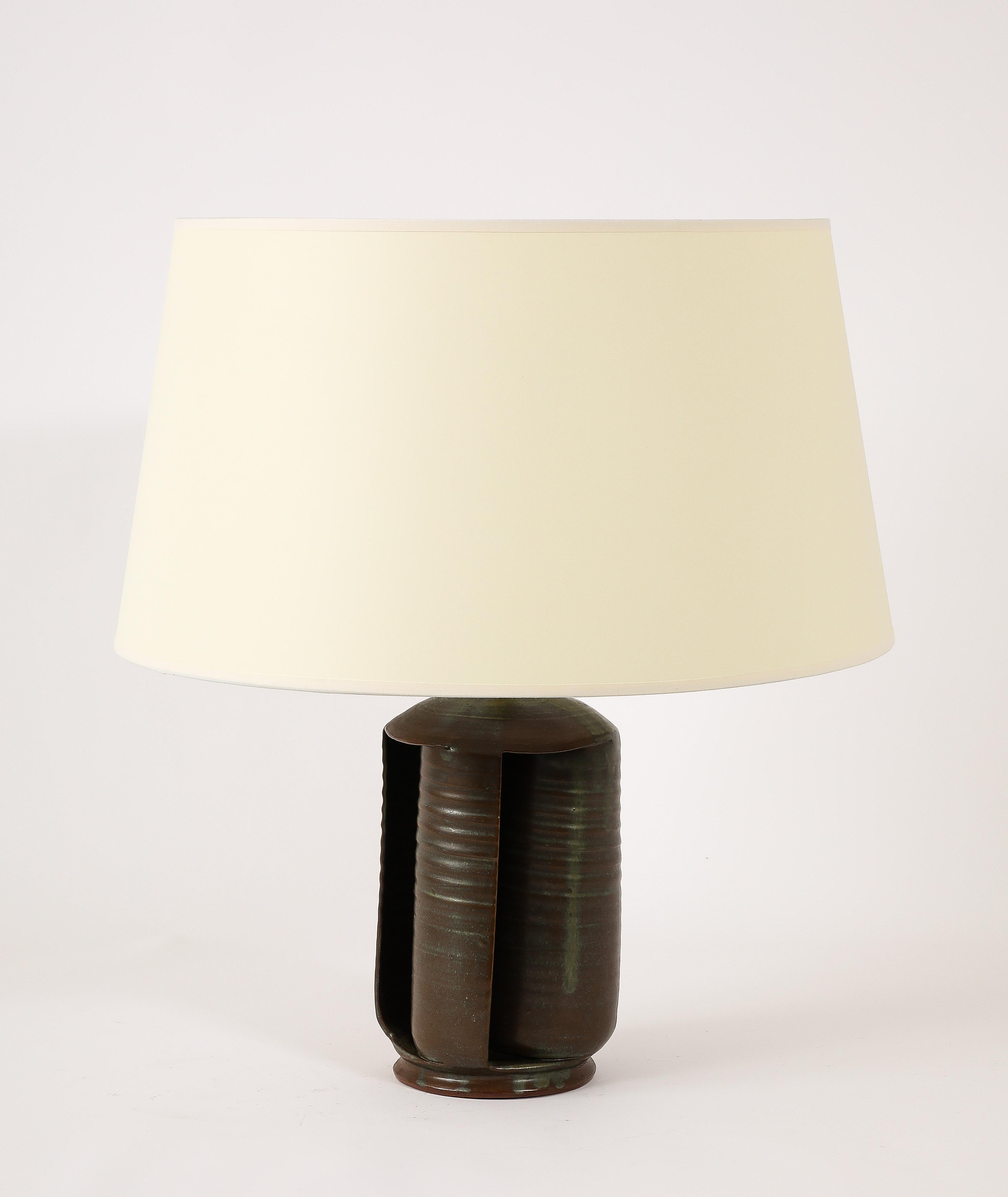 Brutalismo Lampada in ceramica verde scuro, Regno Unito, anni '50 in vendita