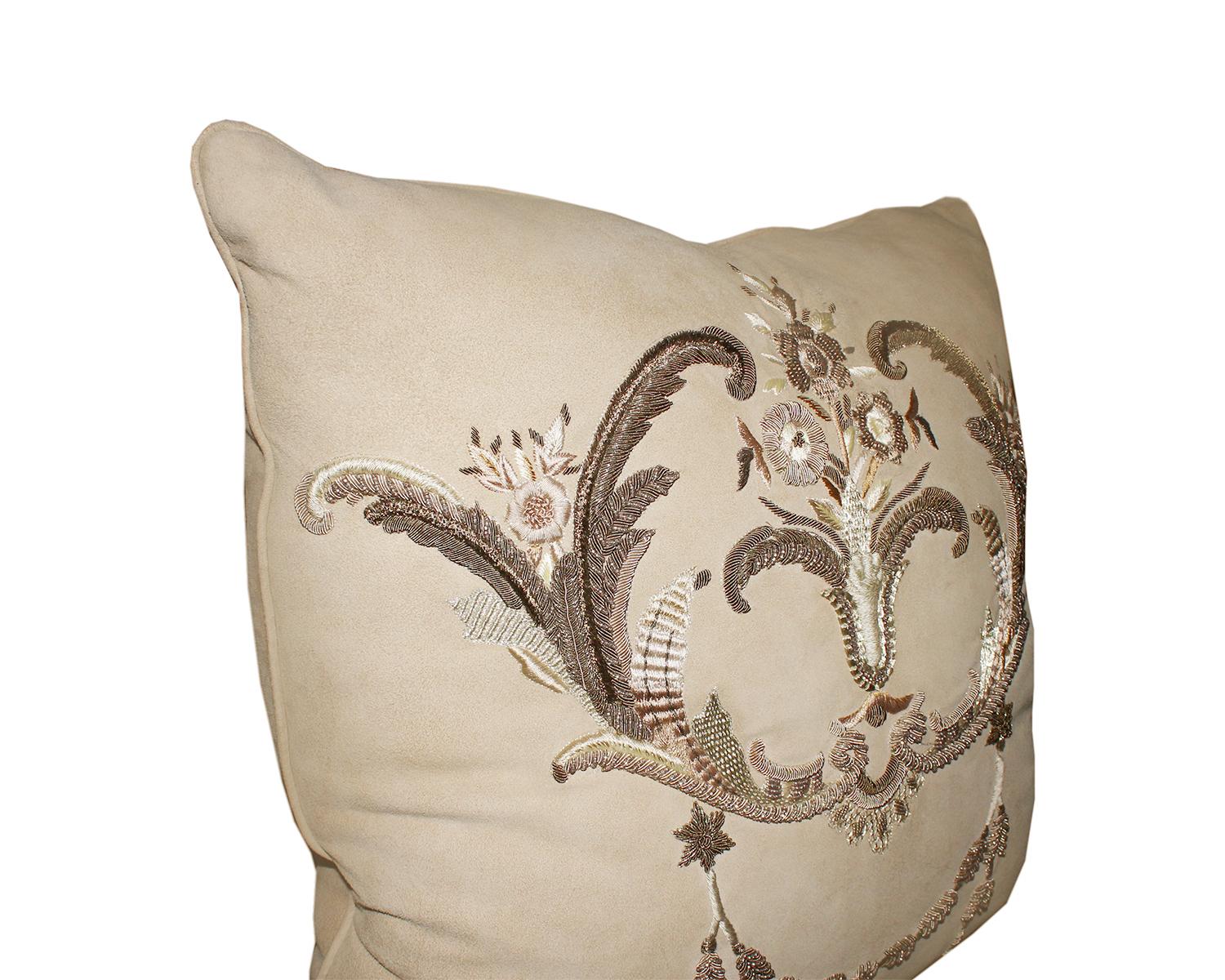 Metal embroidered throw pillow in natural suede.

Insert not included.

Measures: 19