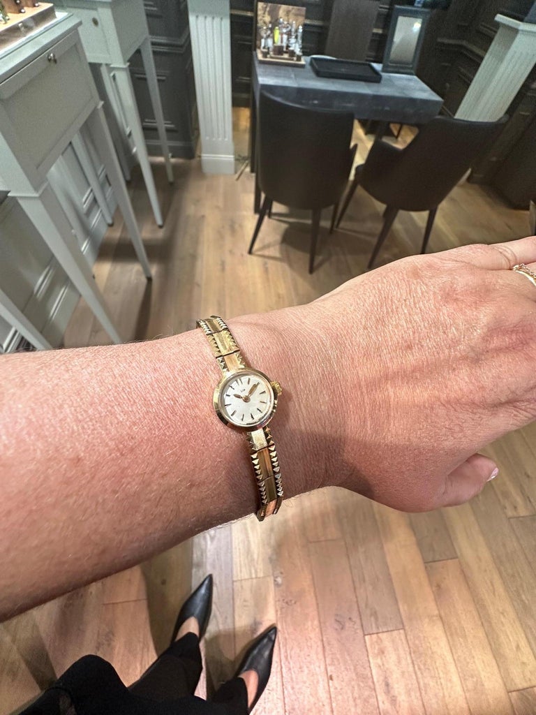 Montre Bracelet Femme LIP En Or Blanc 18 Carats - Occasion En Très Bon état - Pièce Française Vintage