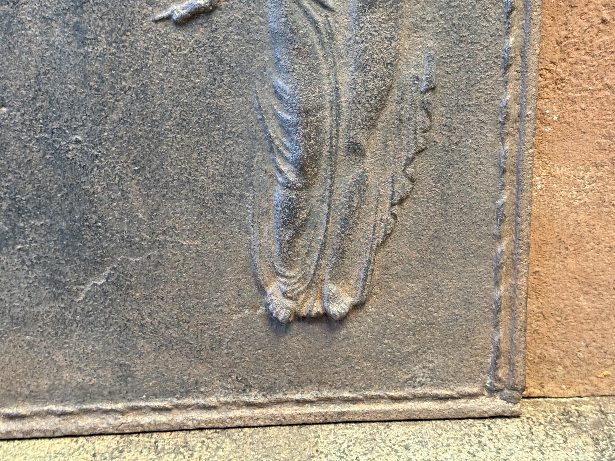 Plaque de cheminée néoclassique, France, début du 19e siècle en vente 2